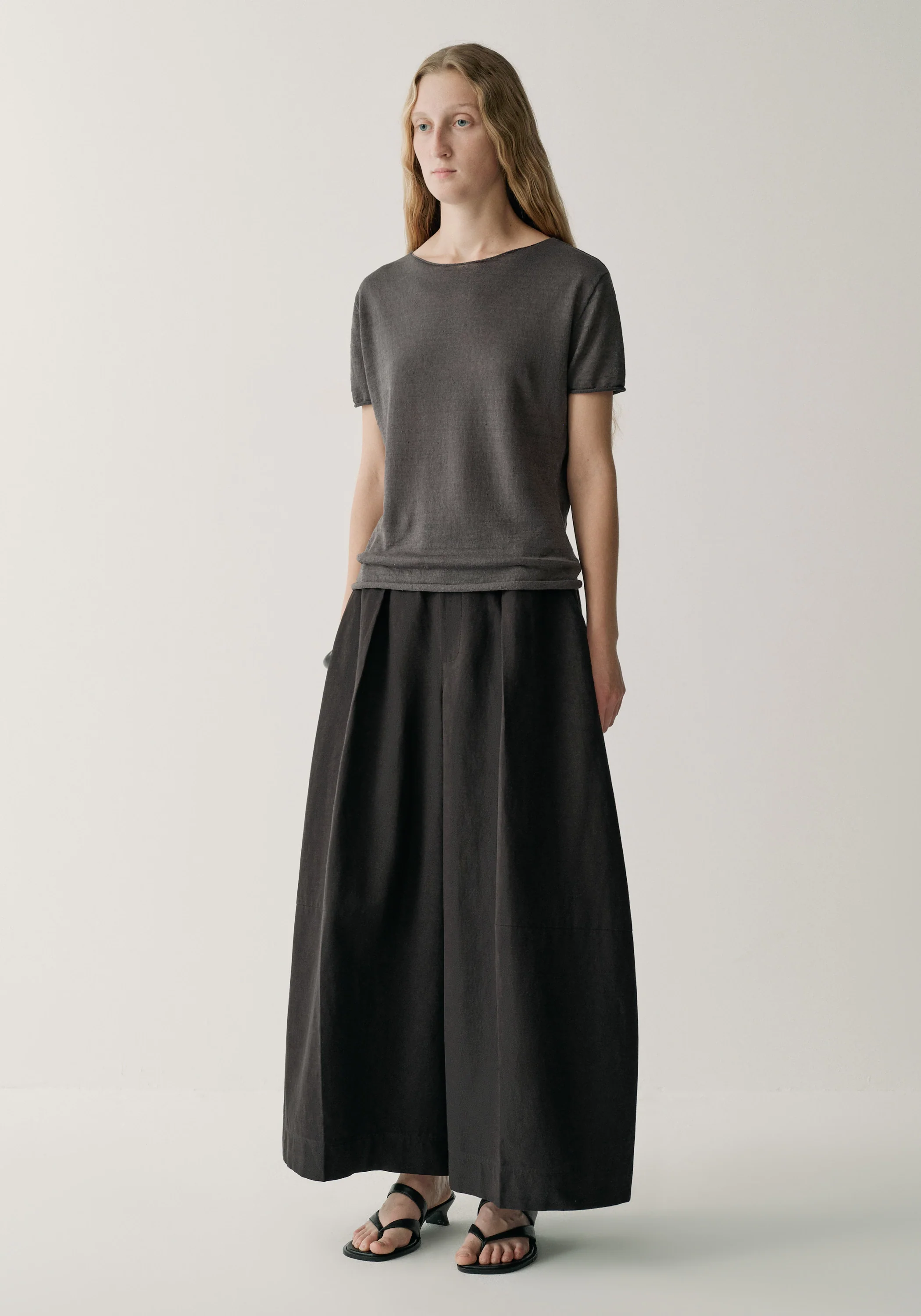 Linen Knitted T-shirt - Image 4