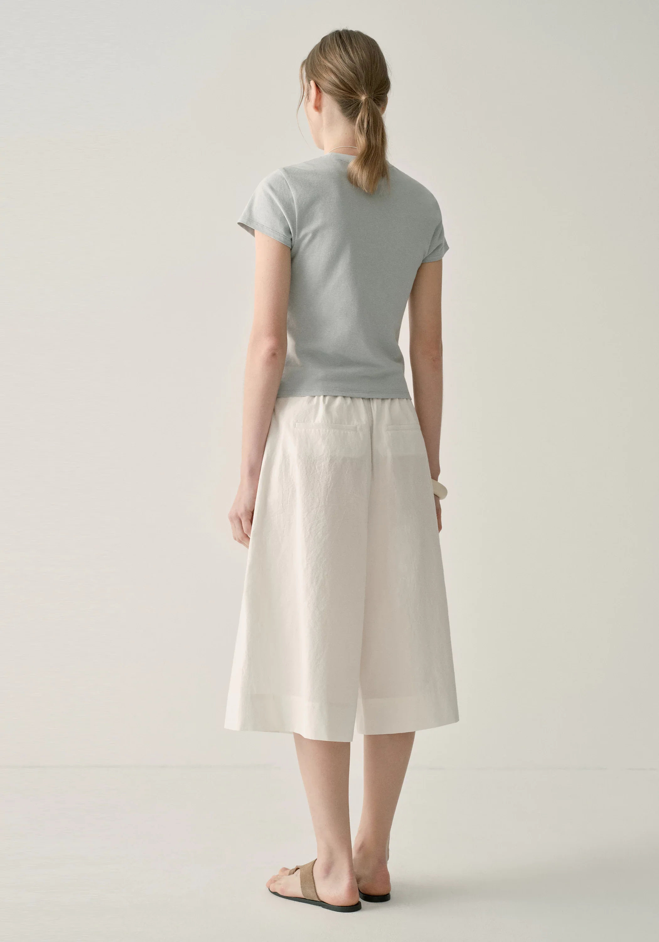 Pleated Wide-leg Culottes - Image 12