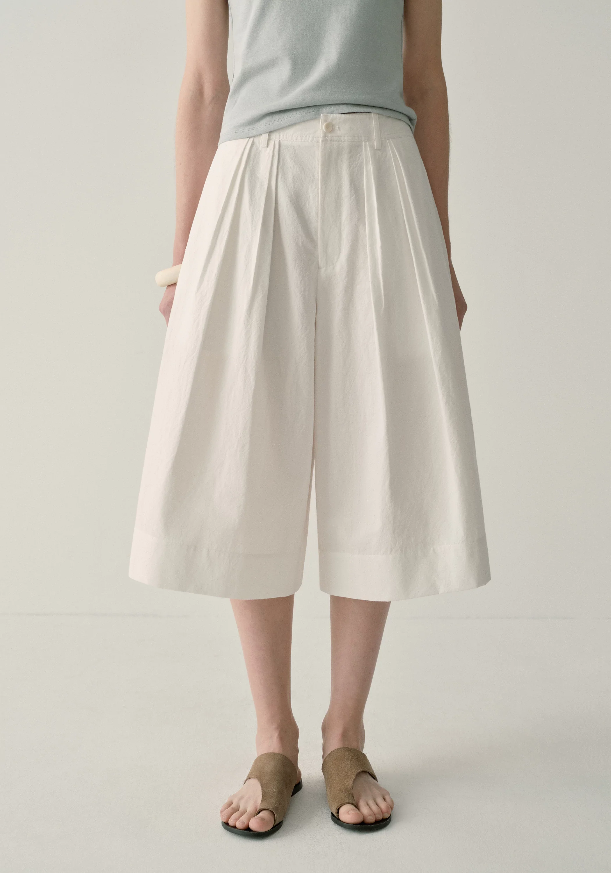 Pleated Wide-leg Culottes - Image 13