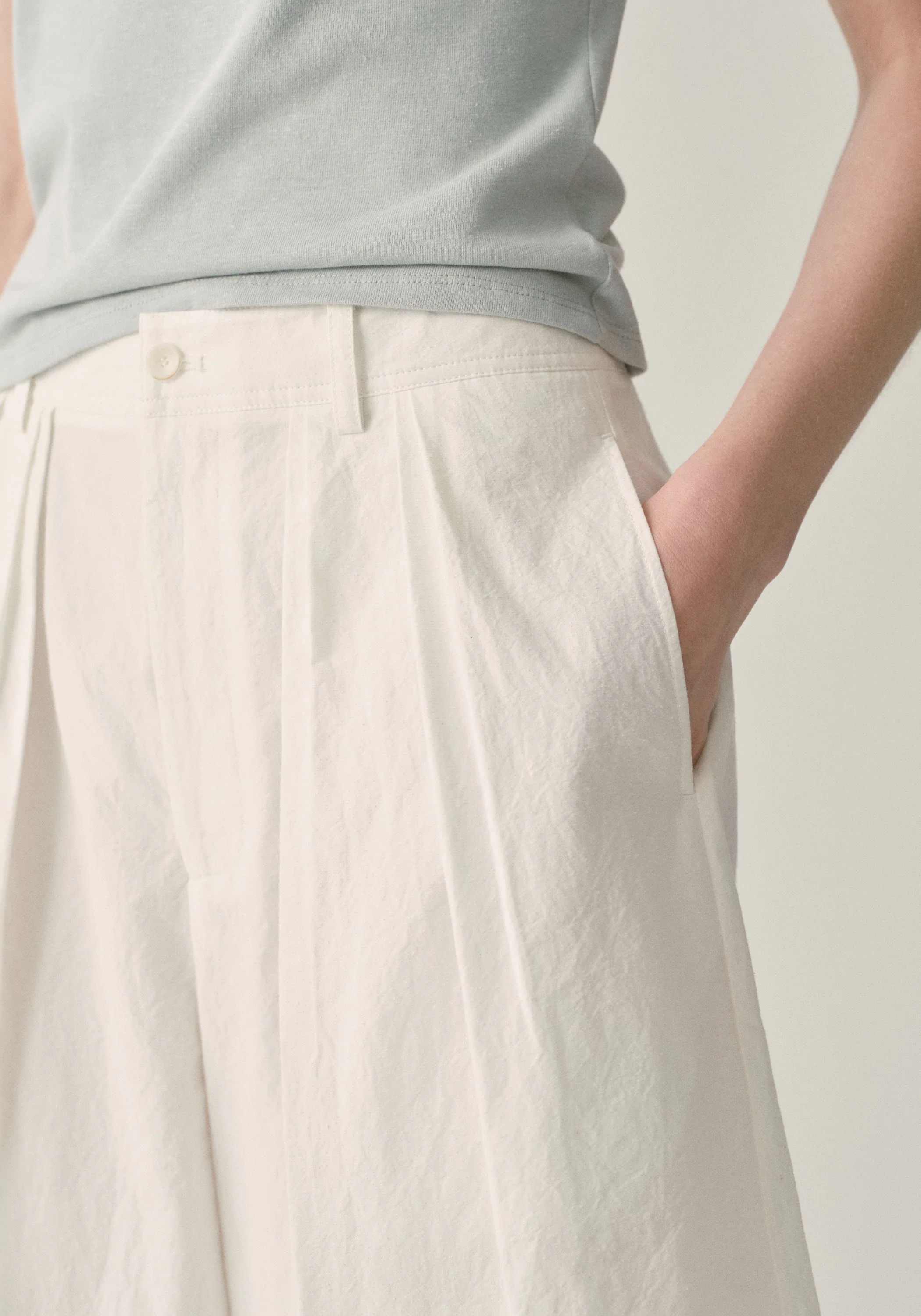 Pleated Wide-leg Culottes - Image 15