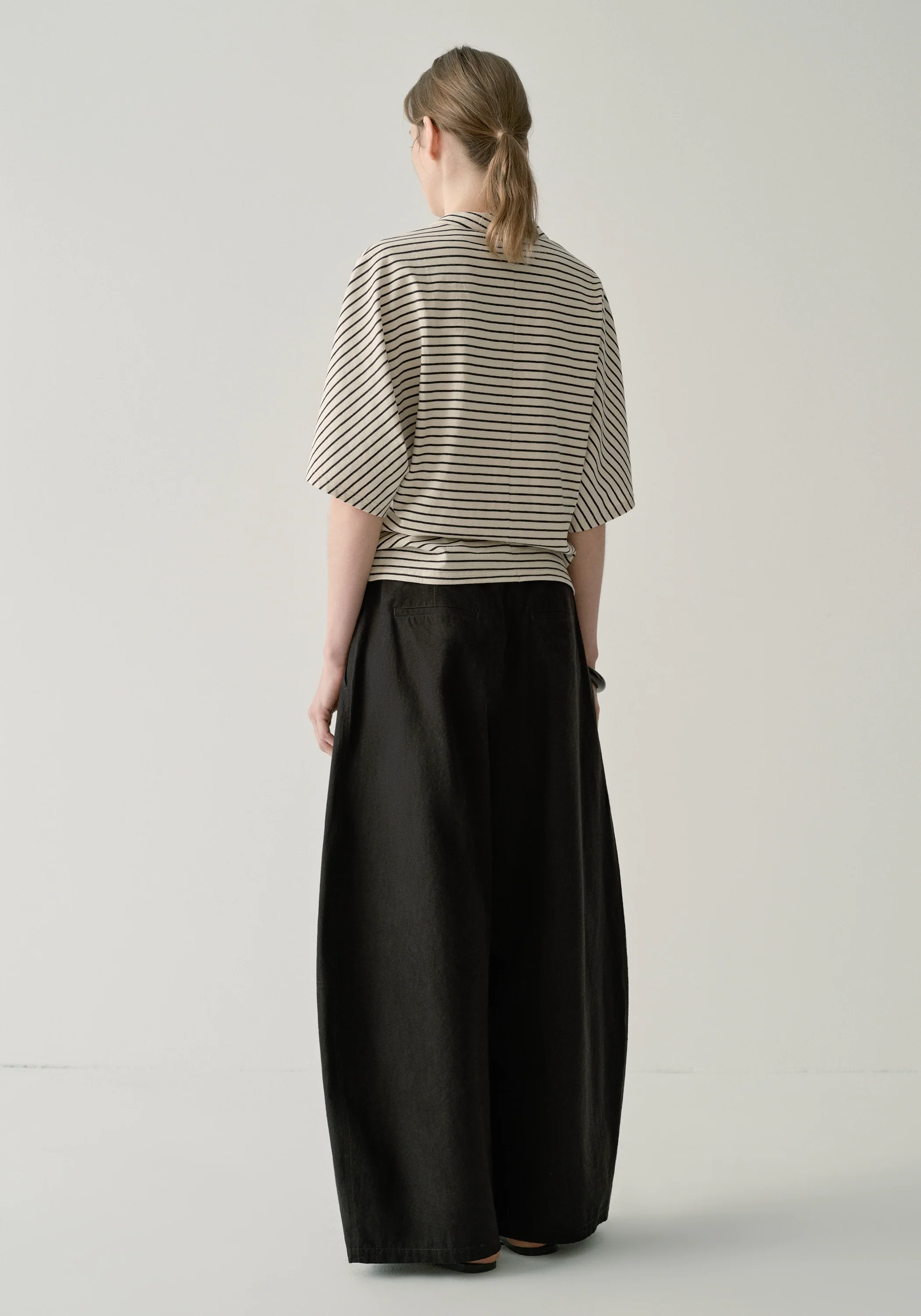 Cotton-silk Buttoned Pants - Image 4