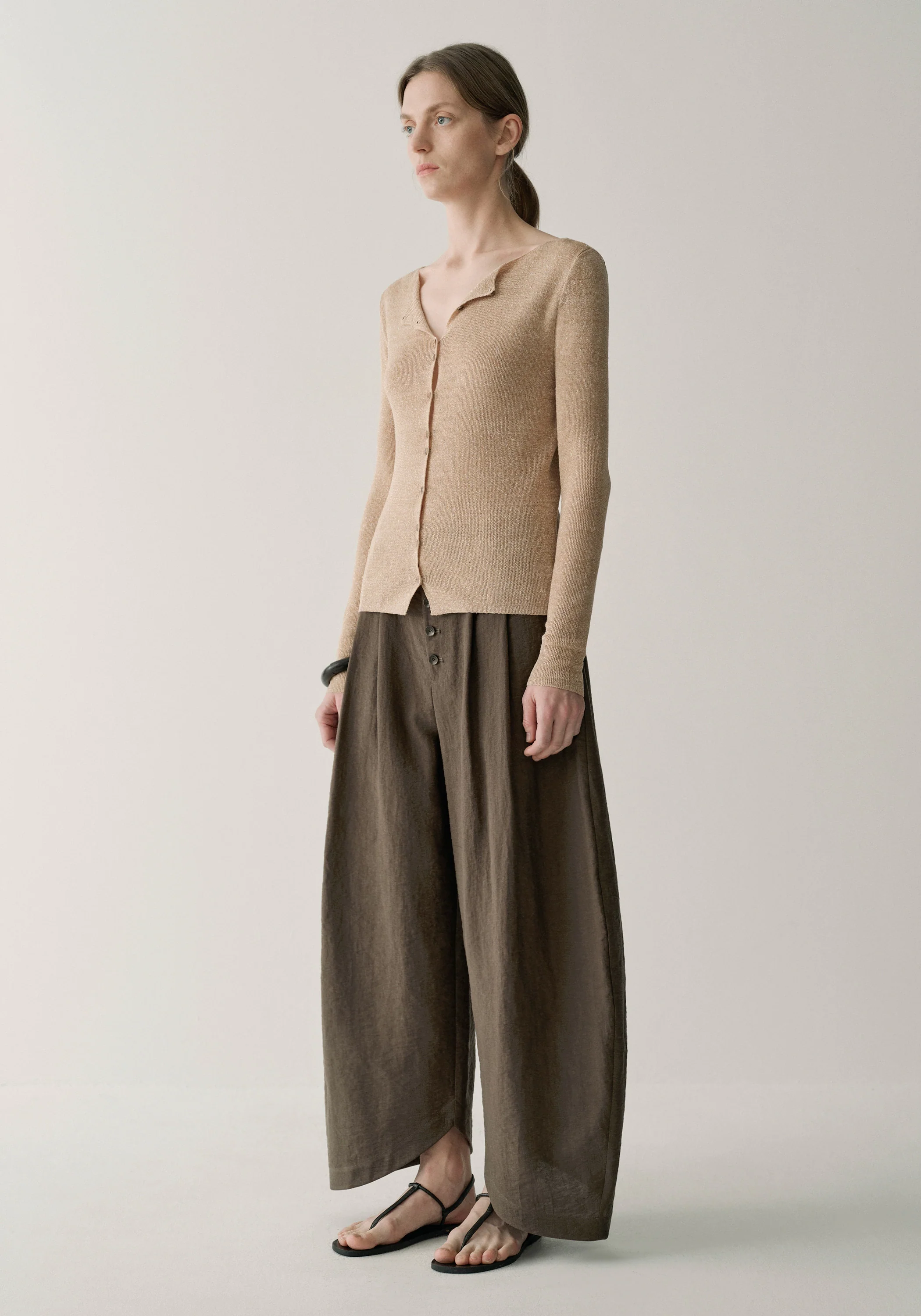 Bias-hem Curved Pants - Image 11