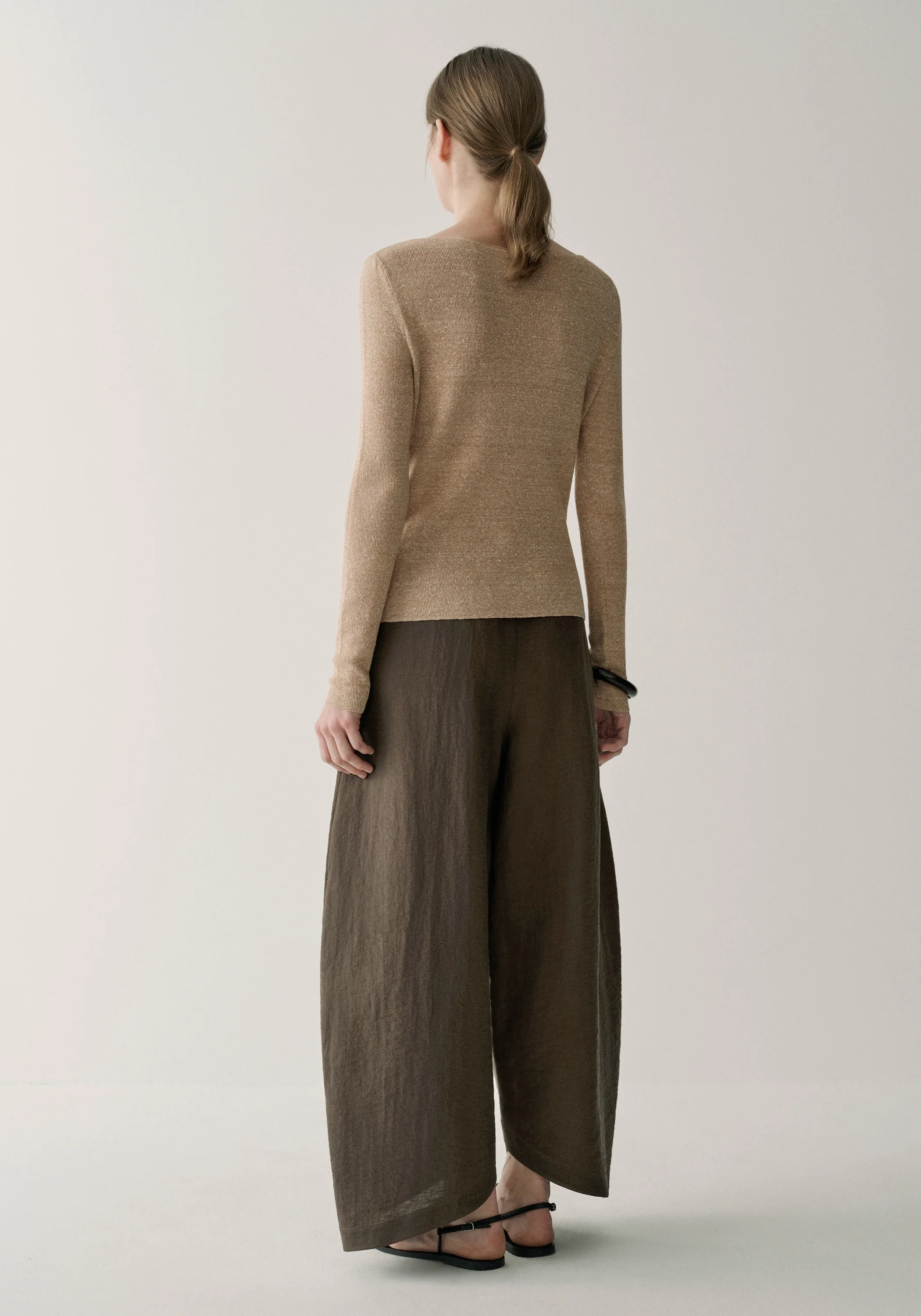 Bias-hem Curved Pants - Image 12