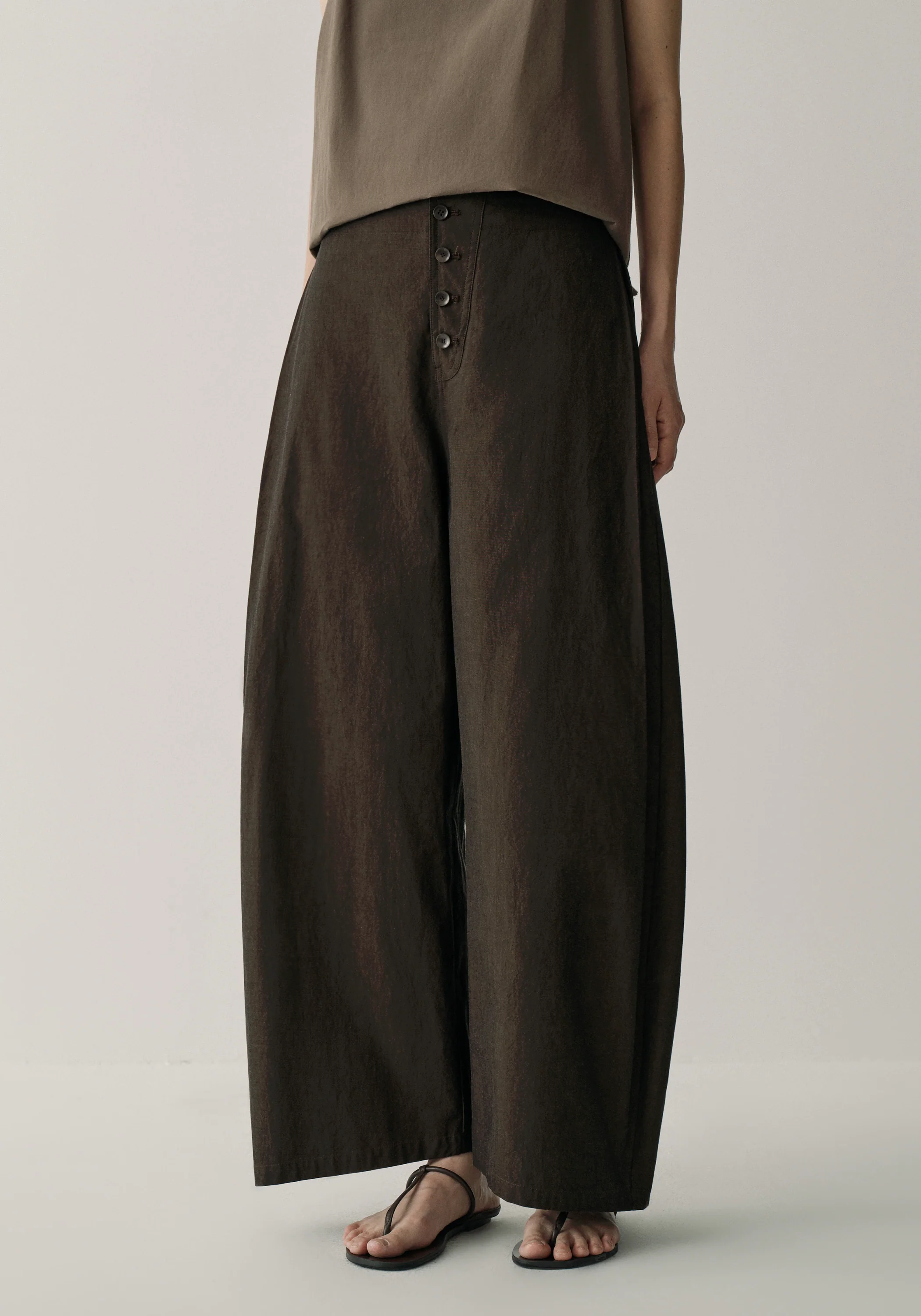 Side-pleats Cotton Pants - Image 5