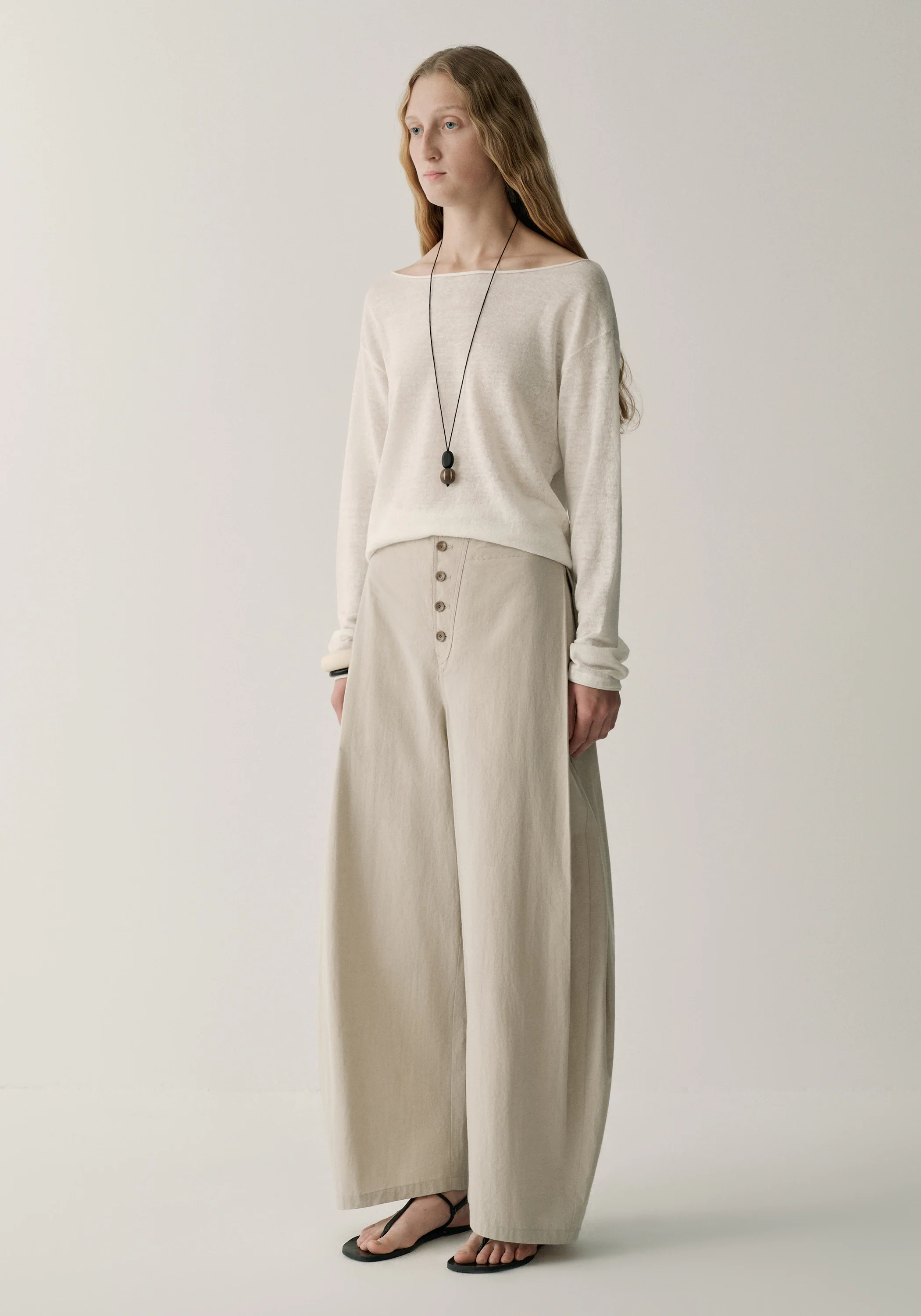 Side-pleats Cotton Pants - Image 9