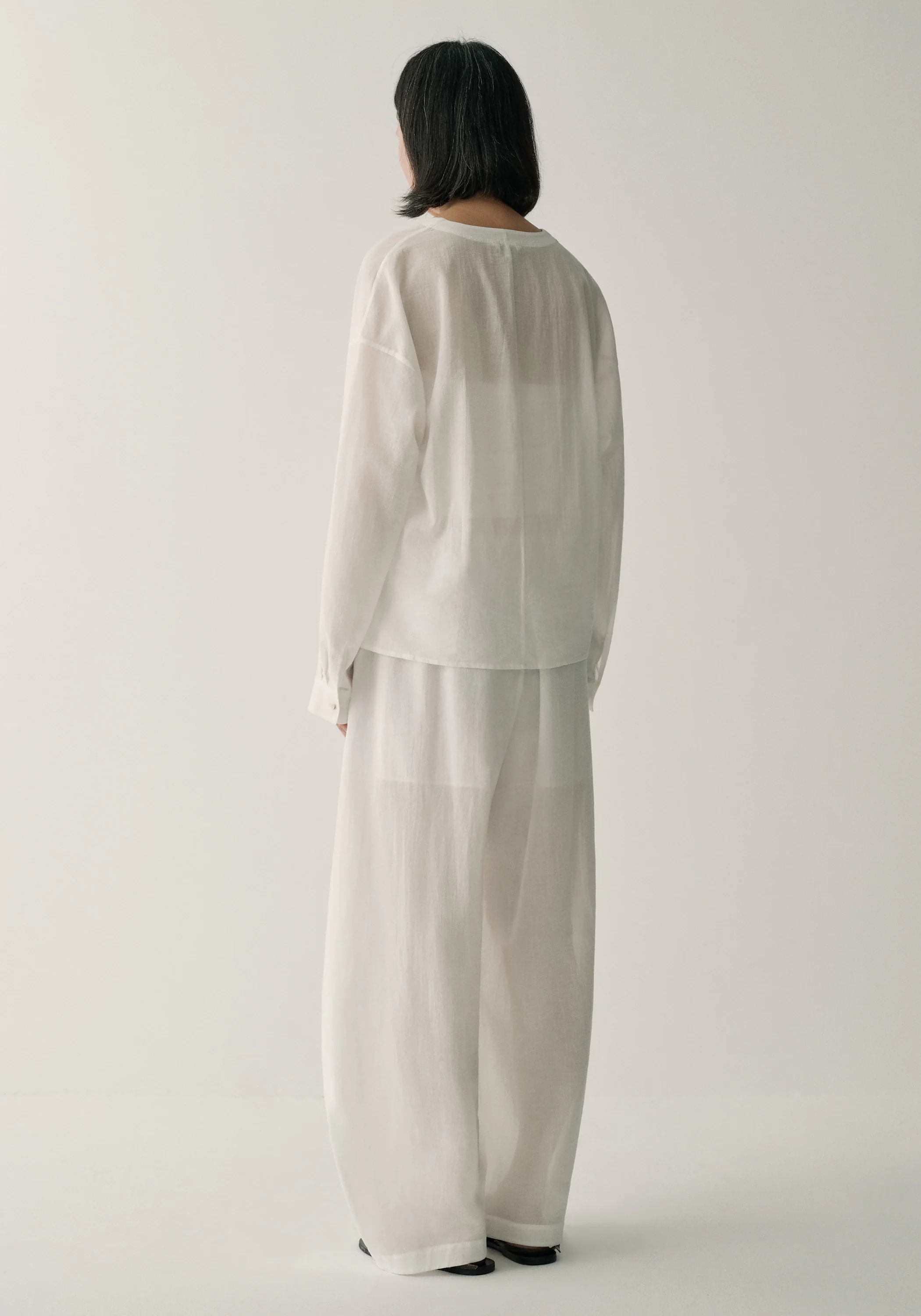 Elastic-waist Balloon Pants - Image 11