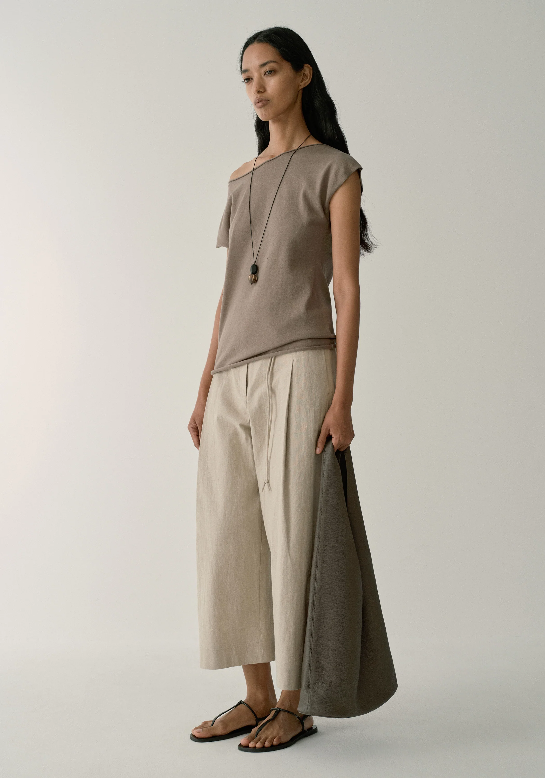 Cotton-linen Belted Pants - Image 17