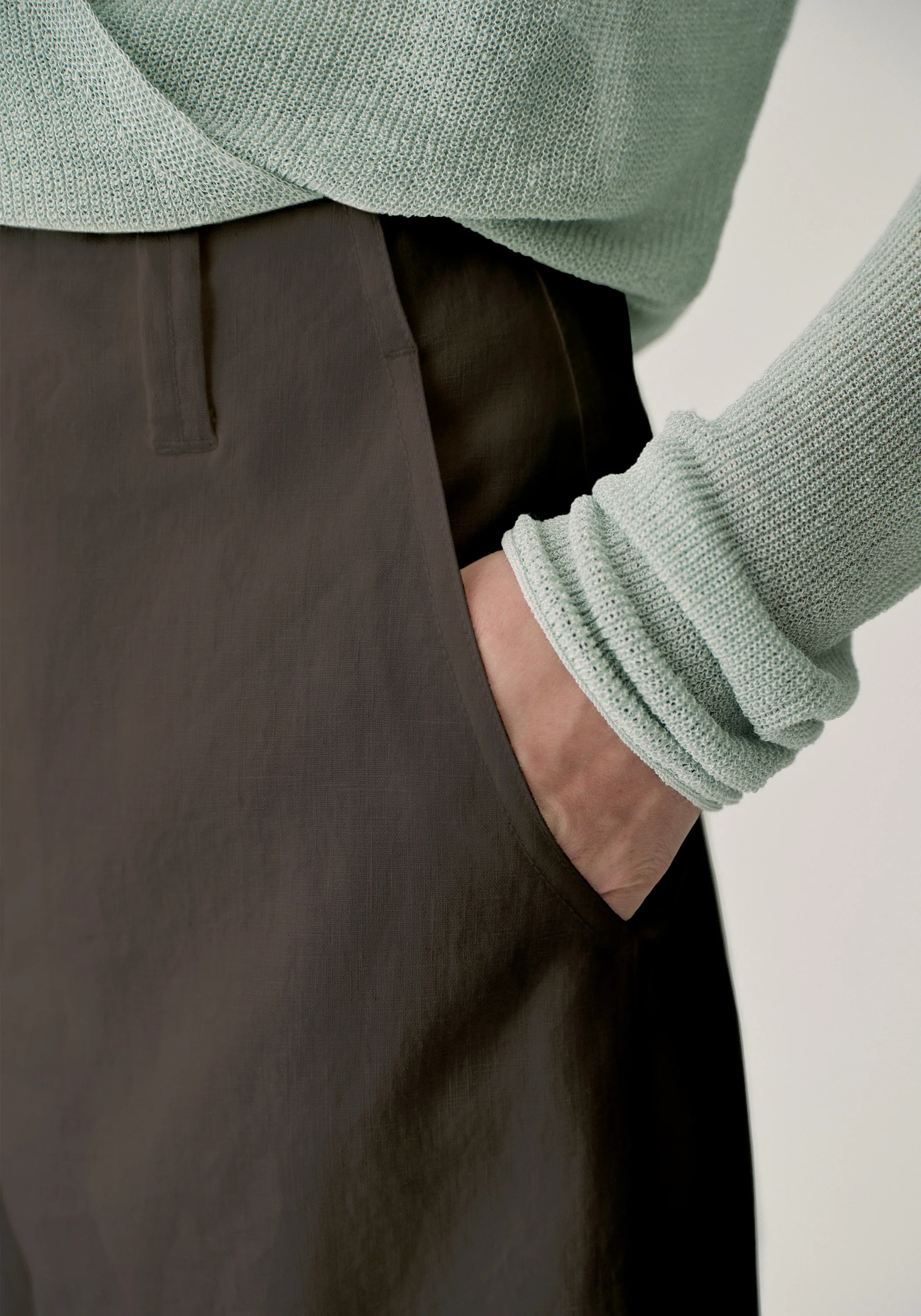 Linen Curved Pants - Image 14