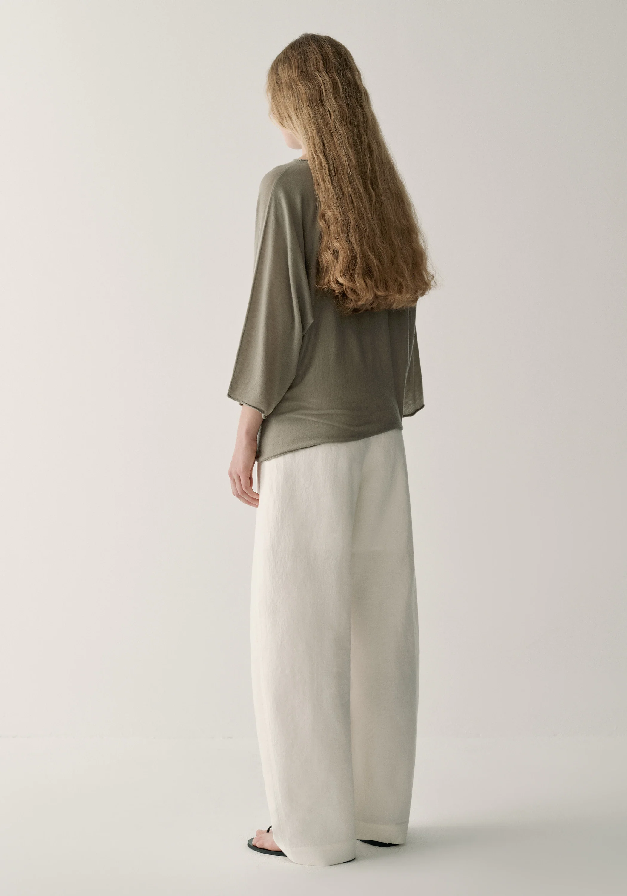 Linen Curved Pants - Image 17