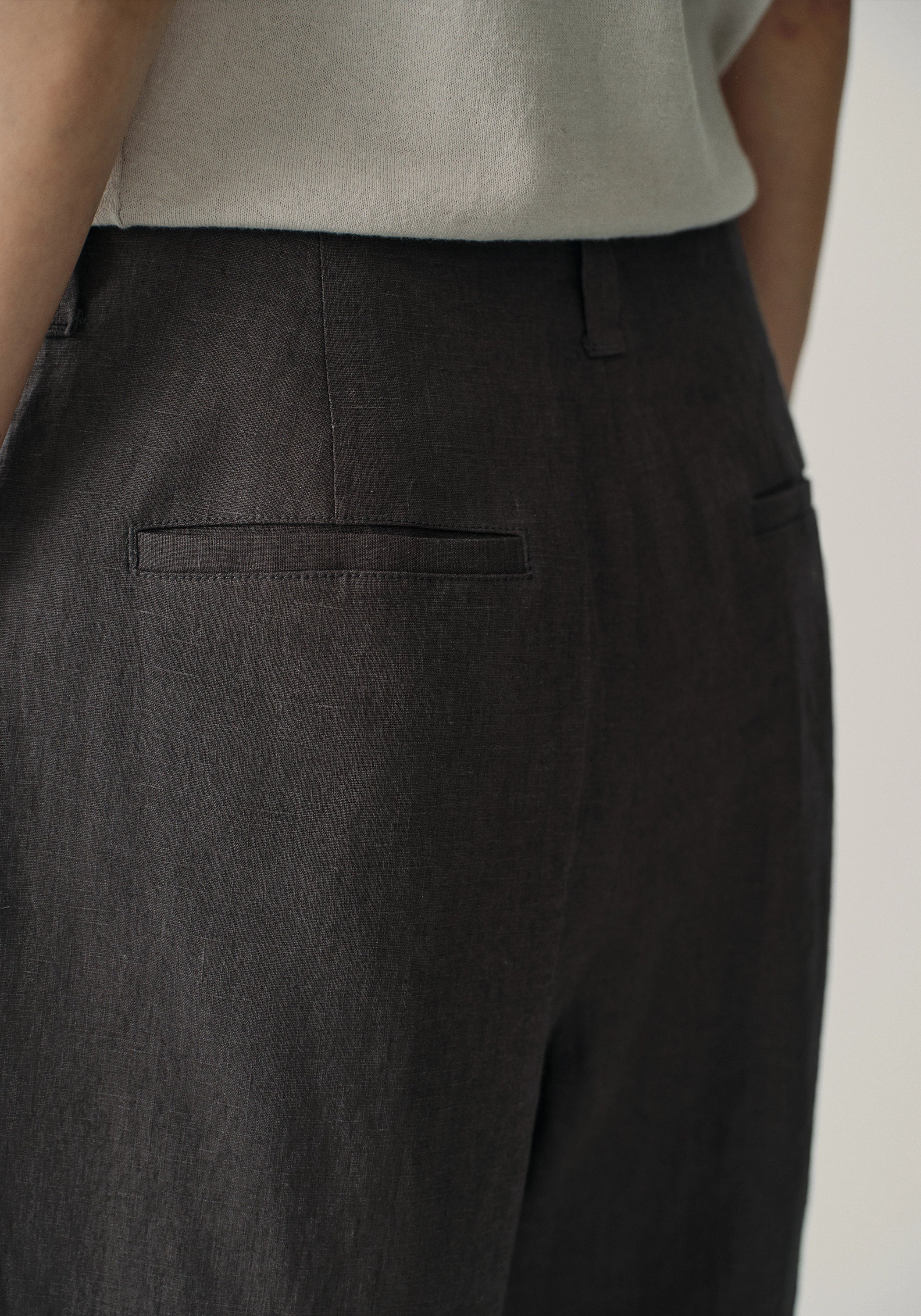Linen Curved Pants - Image 7