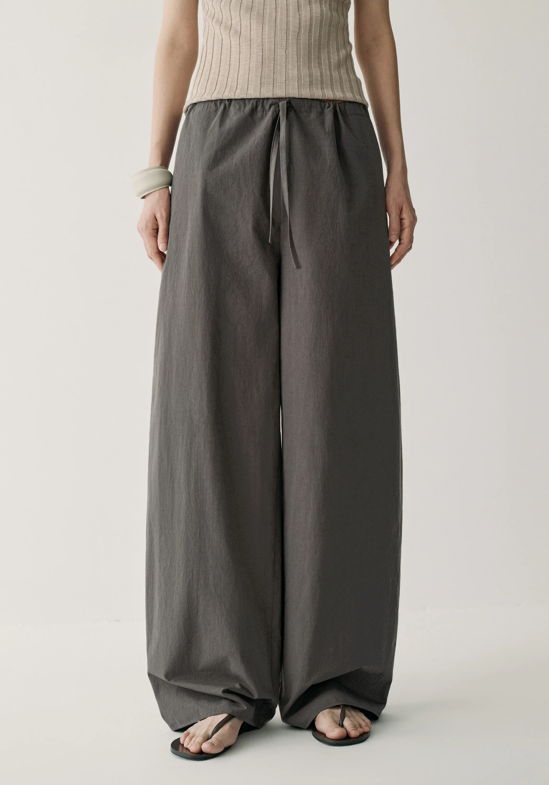 Drawsting Straight Cotton Pants - Image 12