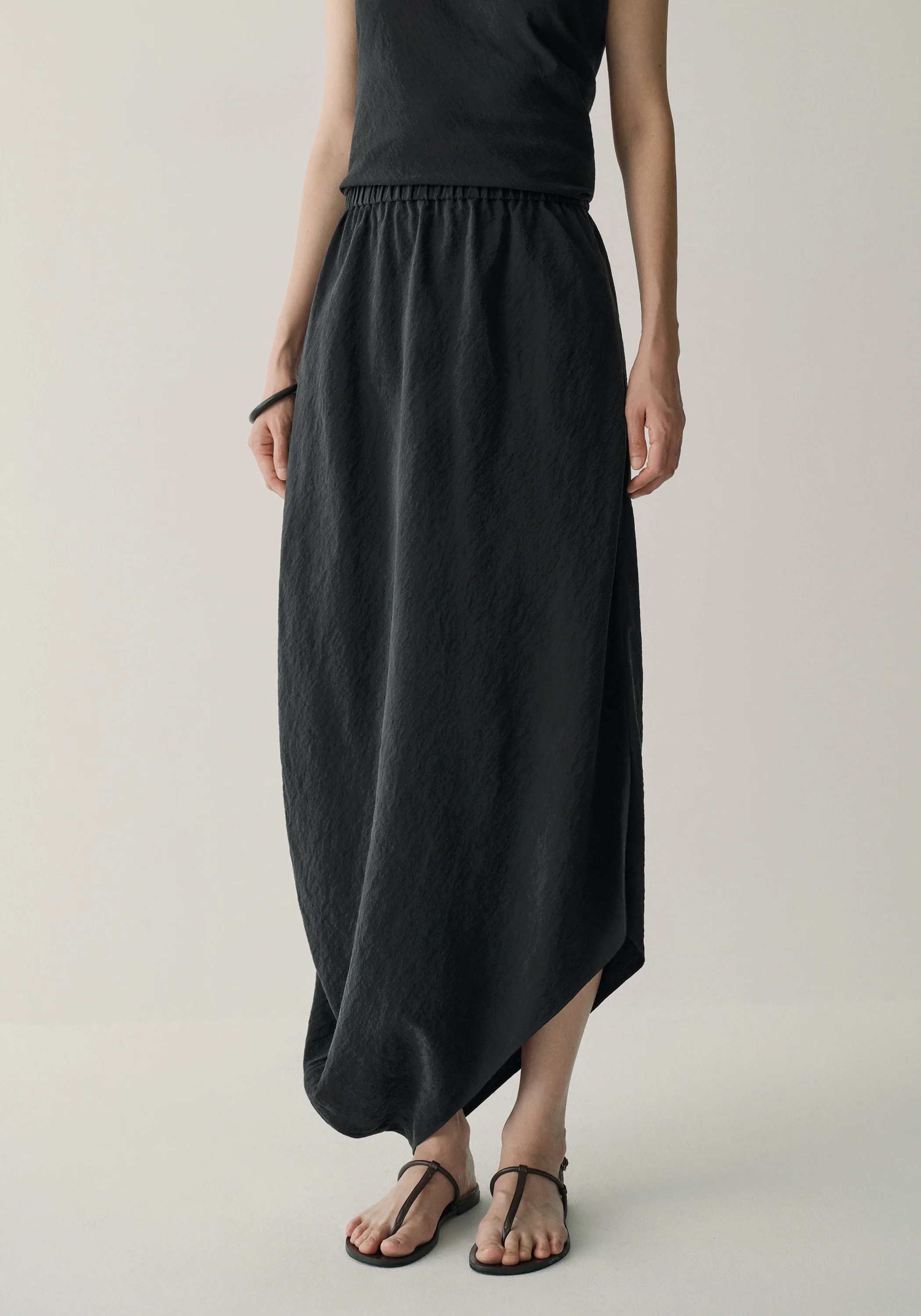 Bias-cut Hem Skirt - Image 7