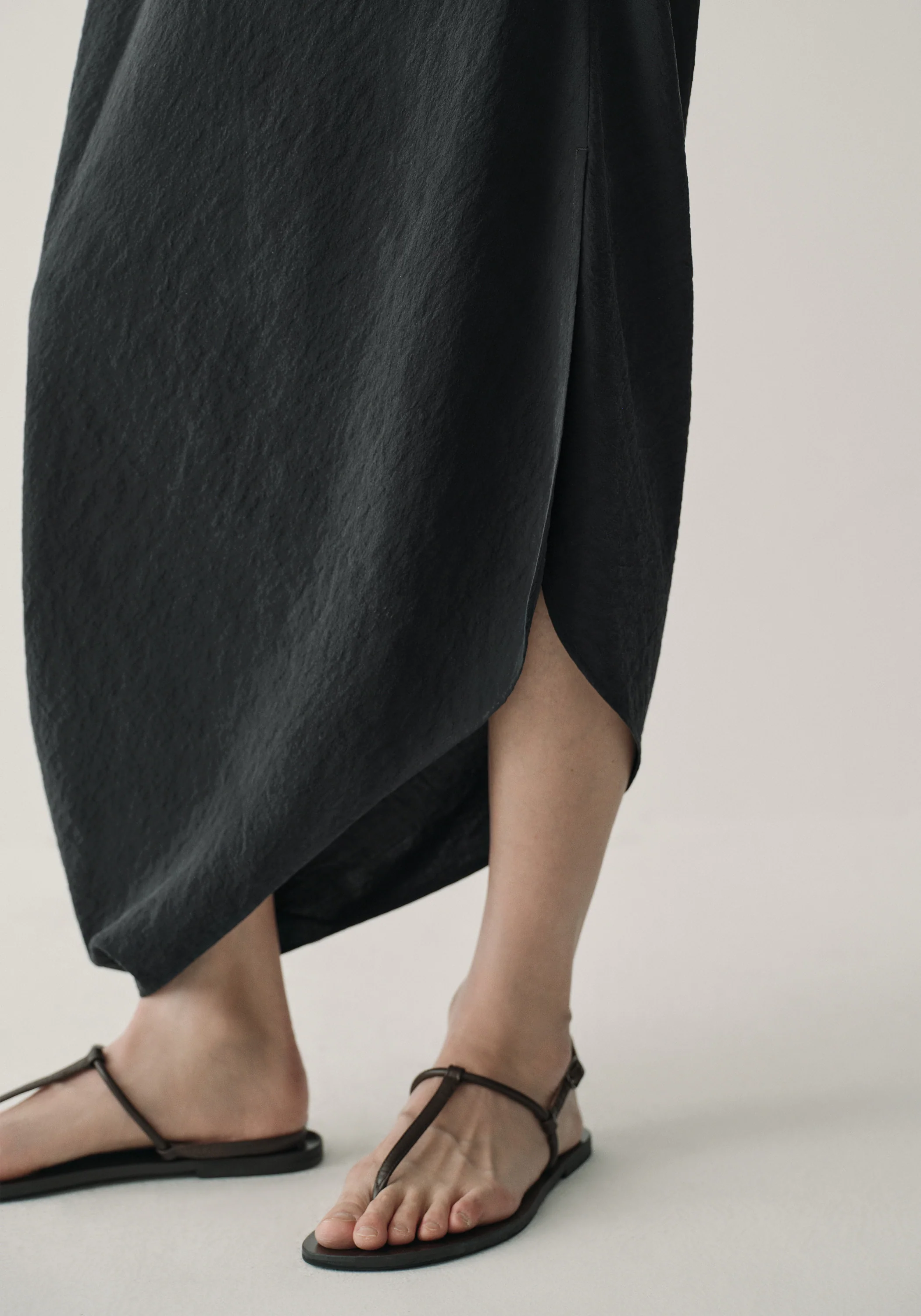Bias-cut Hem Skirt - Image 9