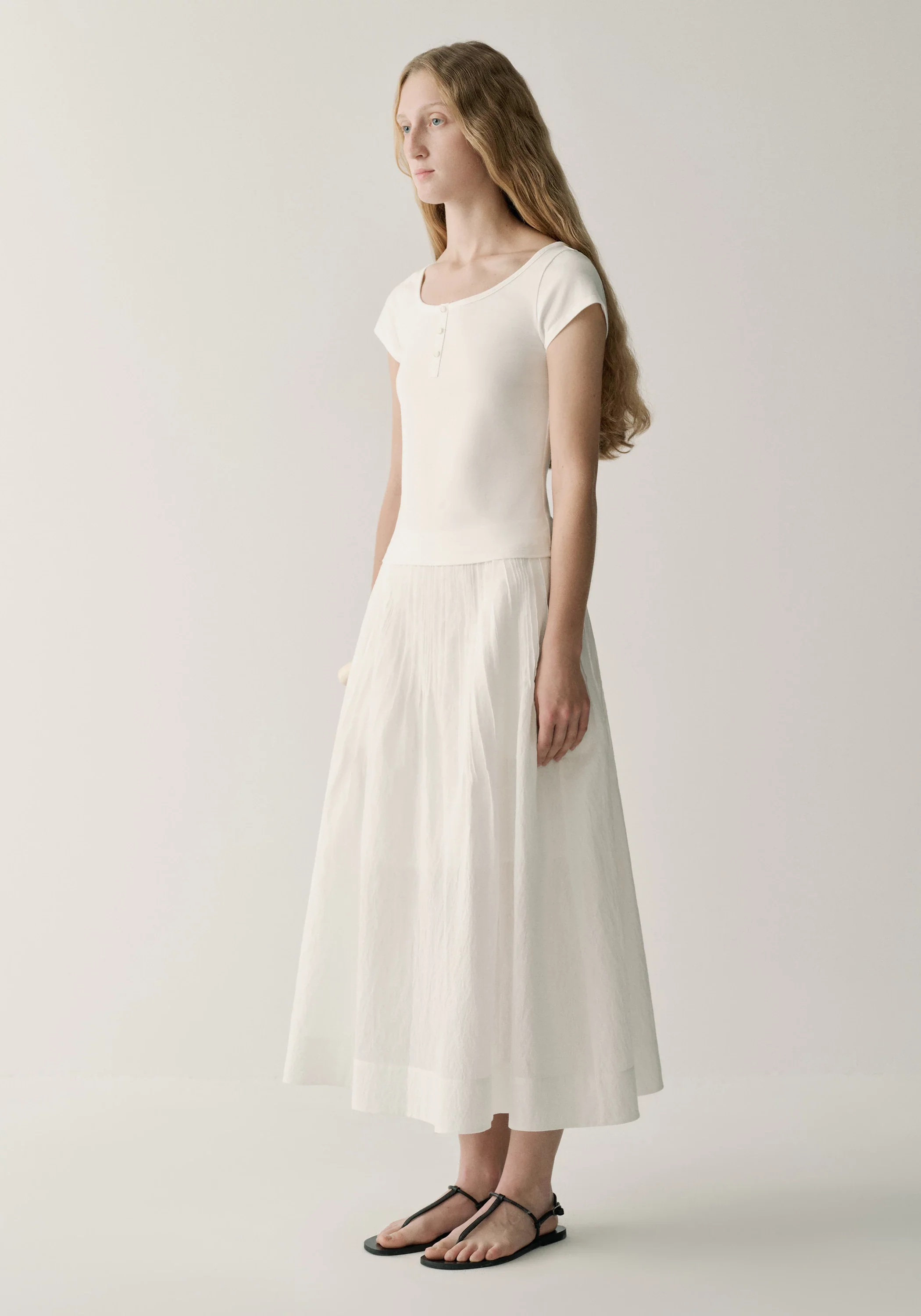Tuck-pleated A-line Skirt - Image 10