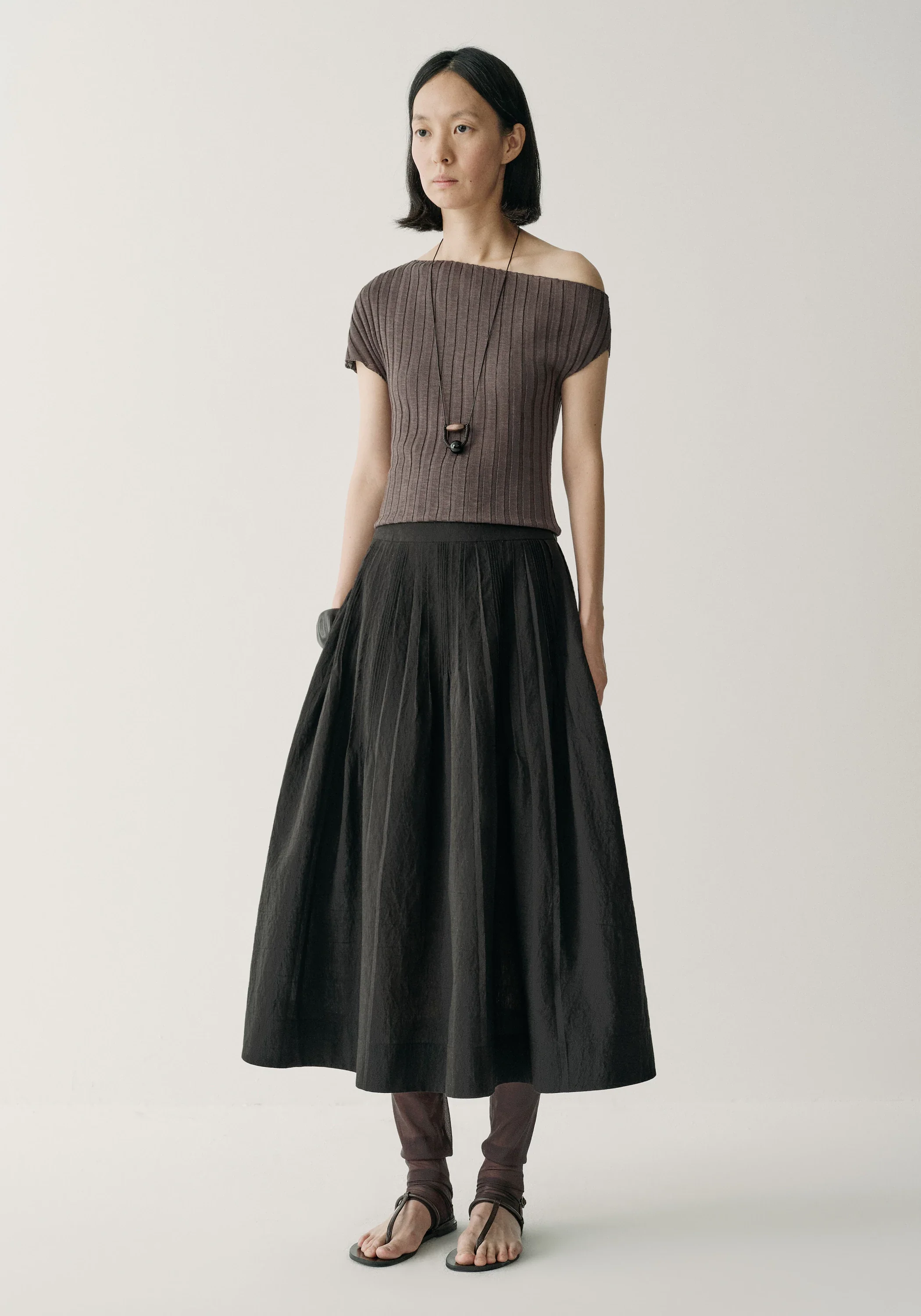 Tuck-pleated A-line Skirt - Image 3