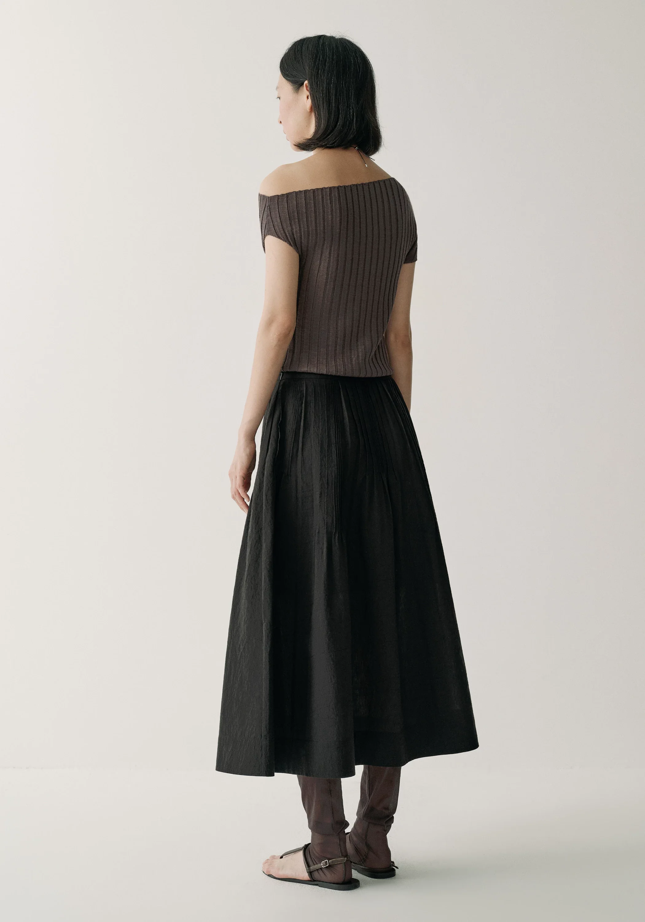 Tuck-pleated A-line Skirt - Image 4