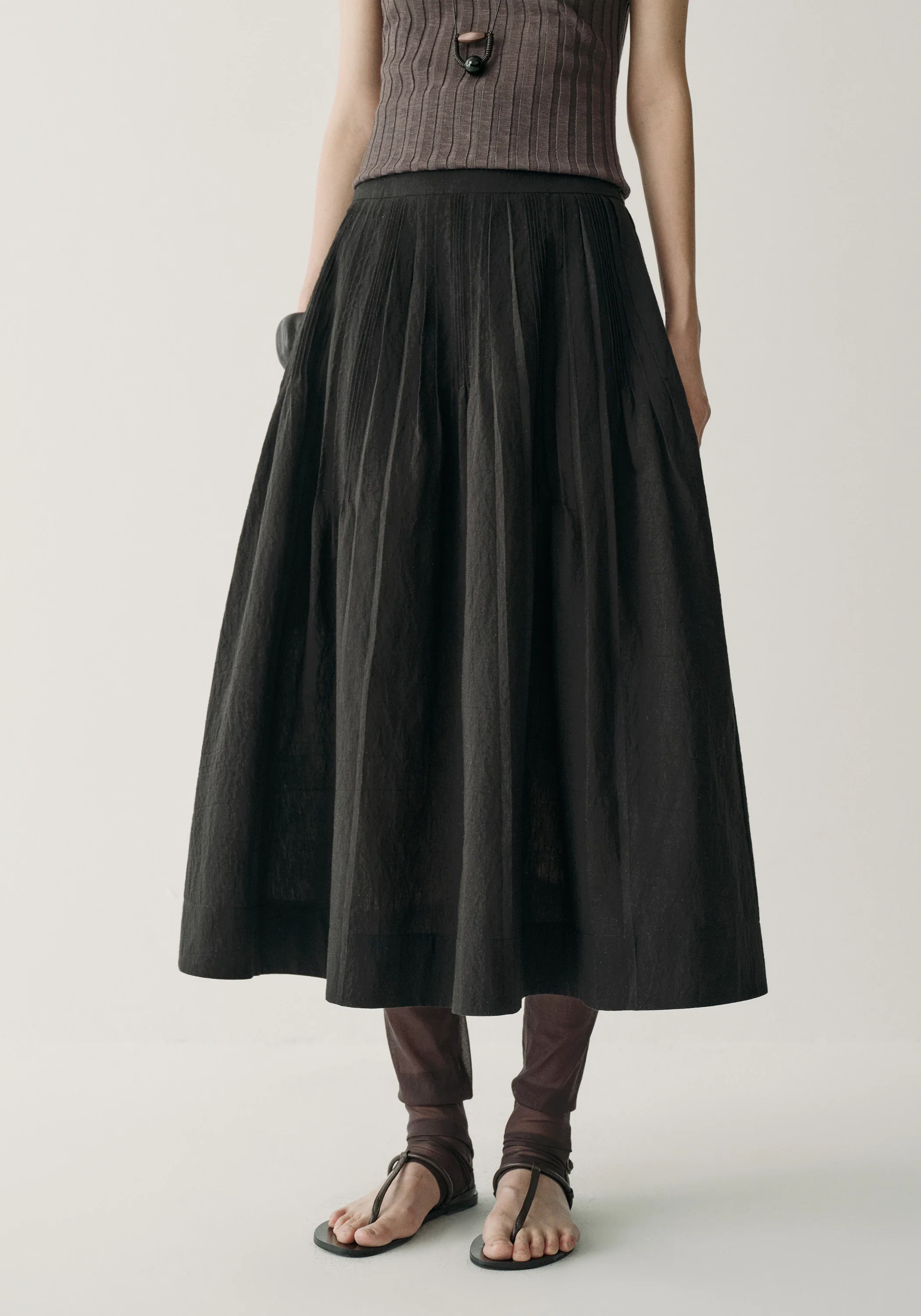 Tuck-pleated A-line Skirt - Image 6