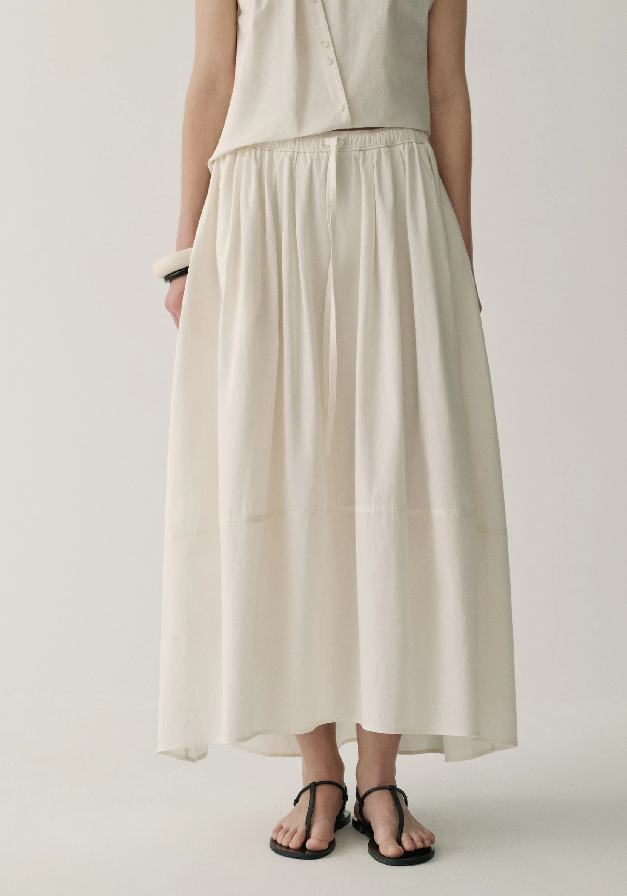 Elastic Waist Cocoon Skirt - Image 14