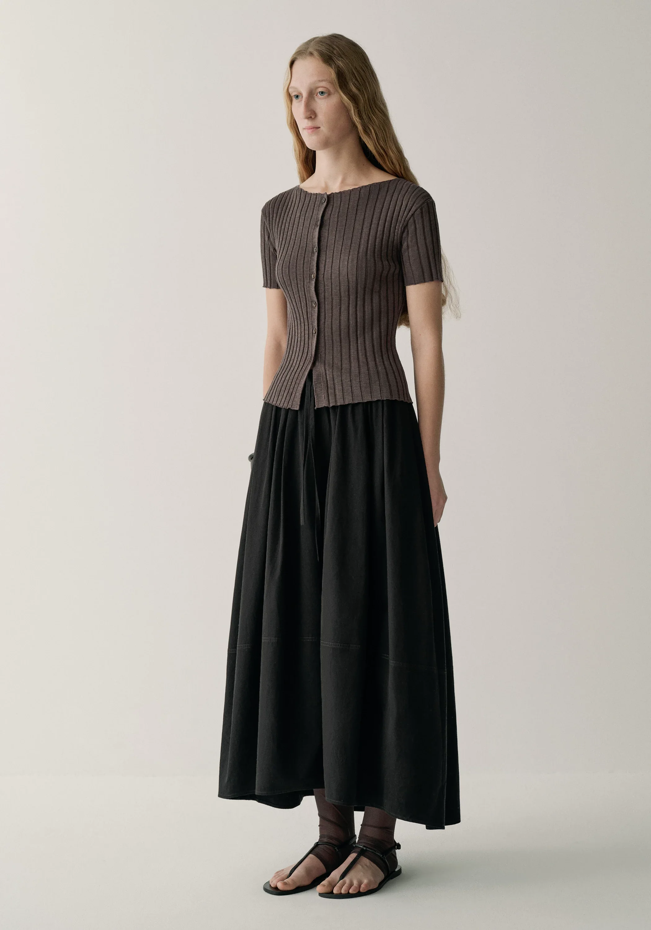 Elastic Waist Cocoon Skirt - Image 17