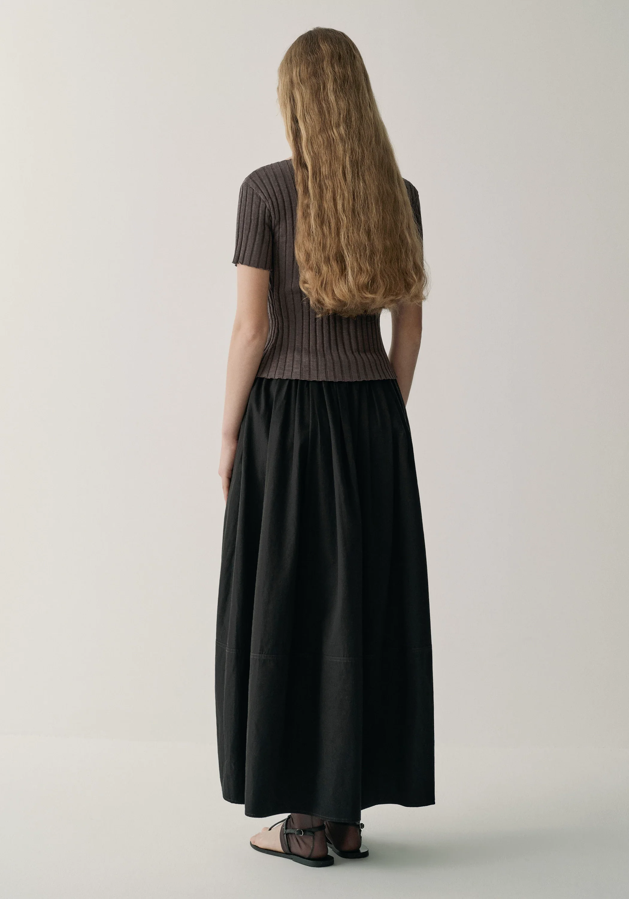 Elastic Waist Cocoon Skirt - Image 18