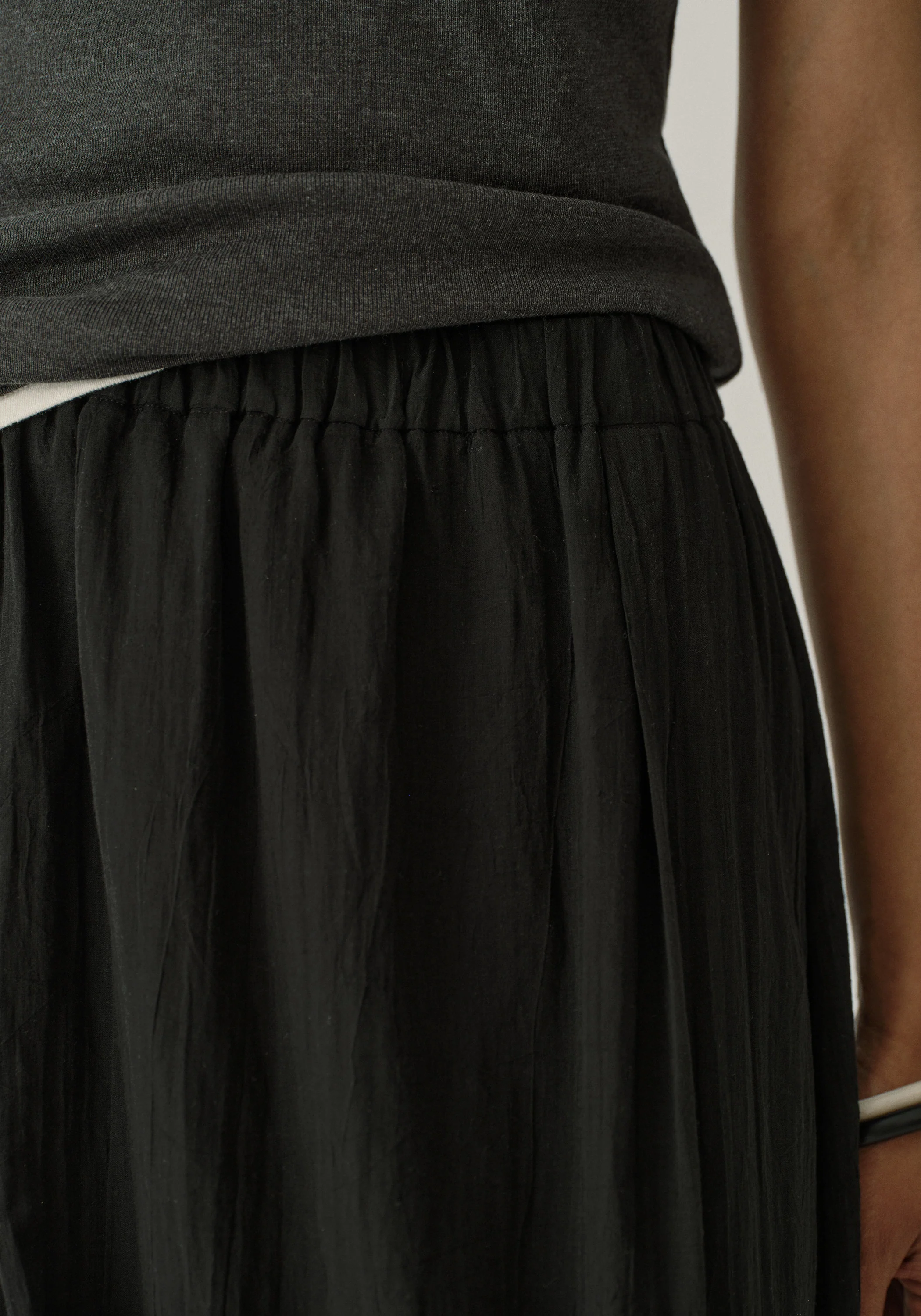 Textured Cotton Skirt - Image 17