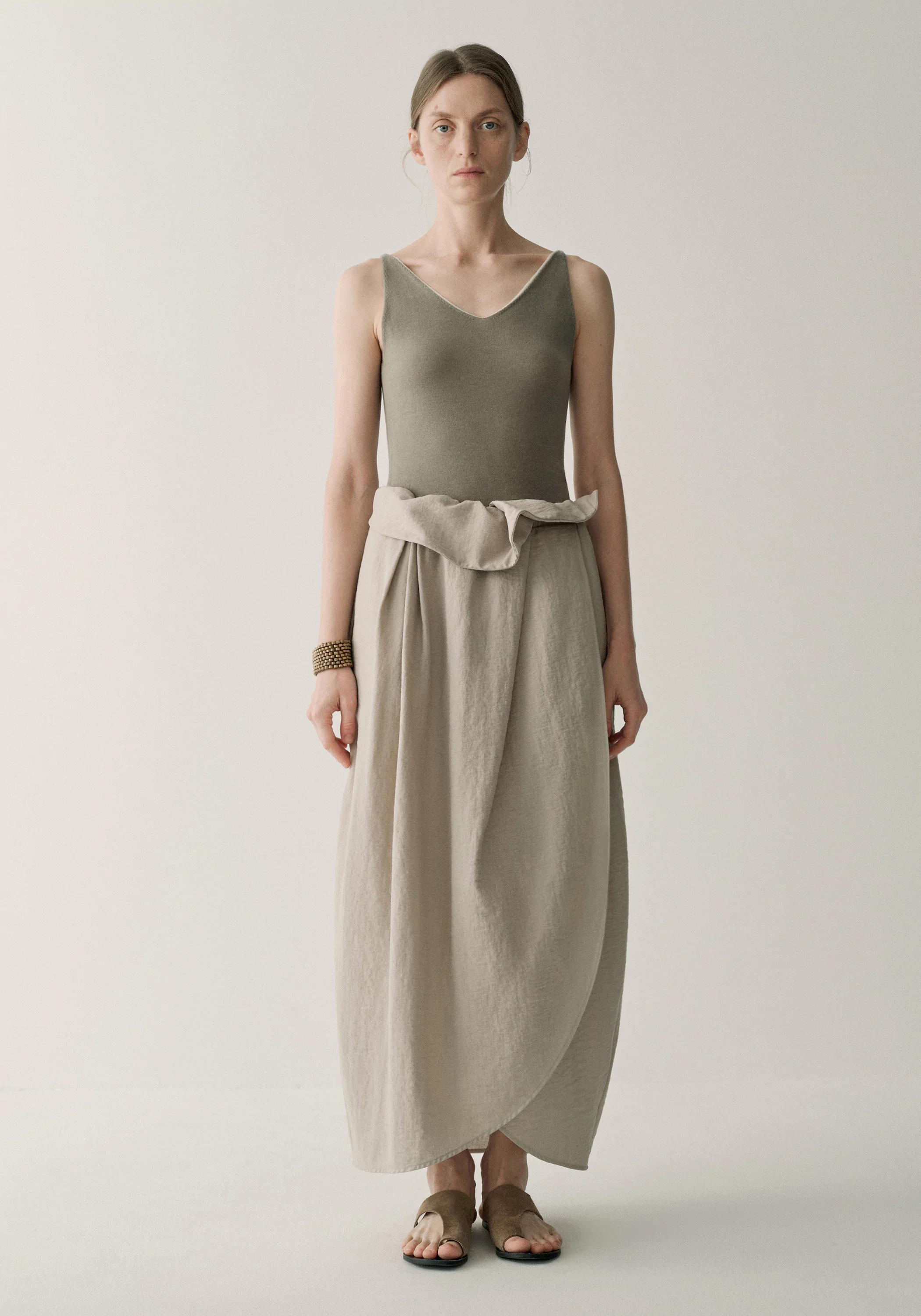 Tulip Structured Skirt - Image 10