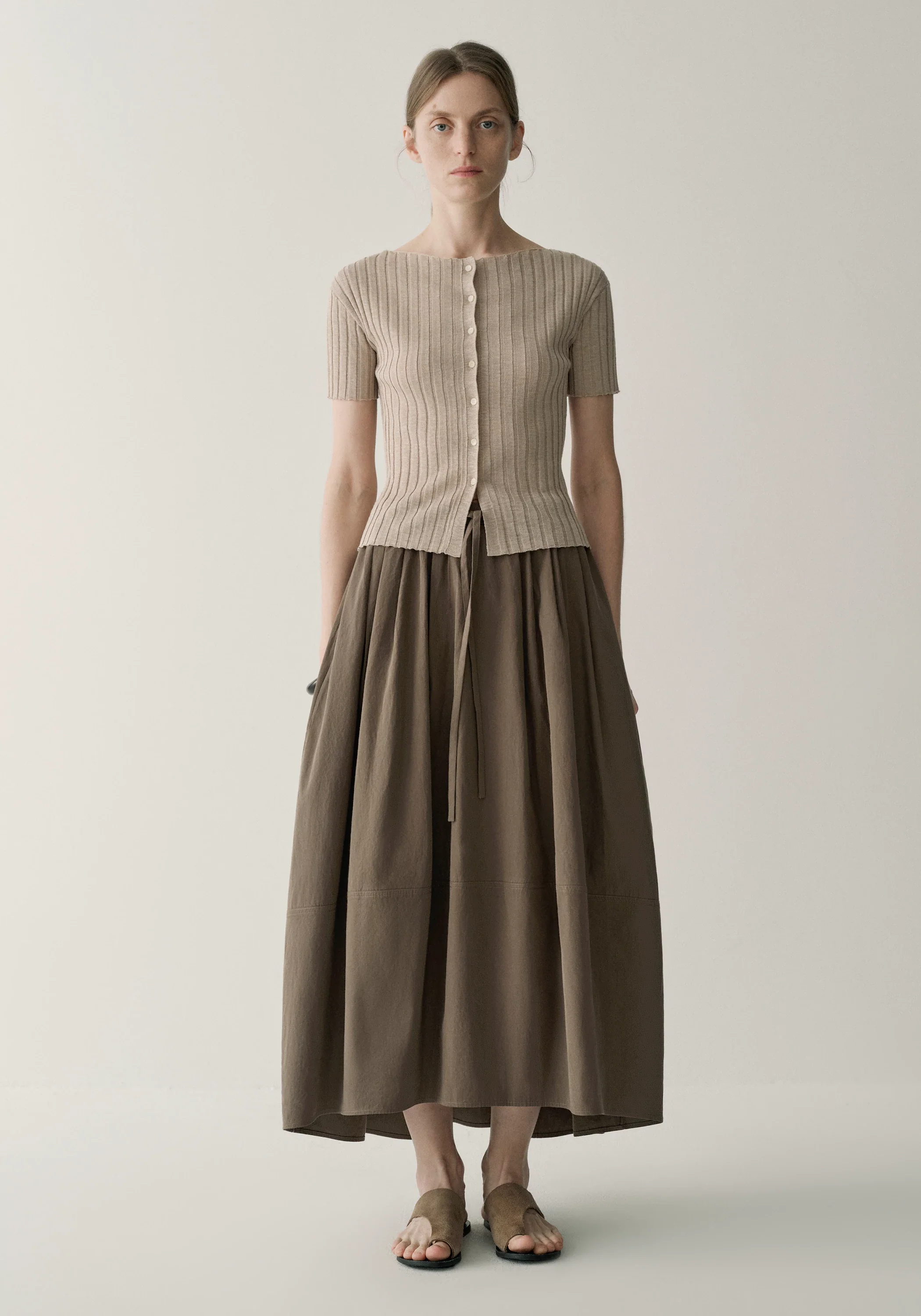 Short-sleeved Ribbed Cardigan - Image 11