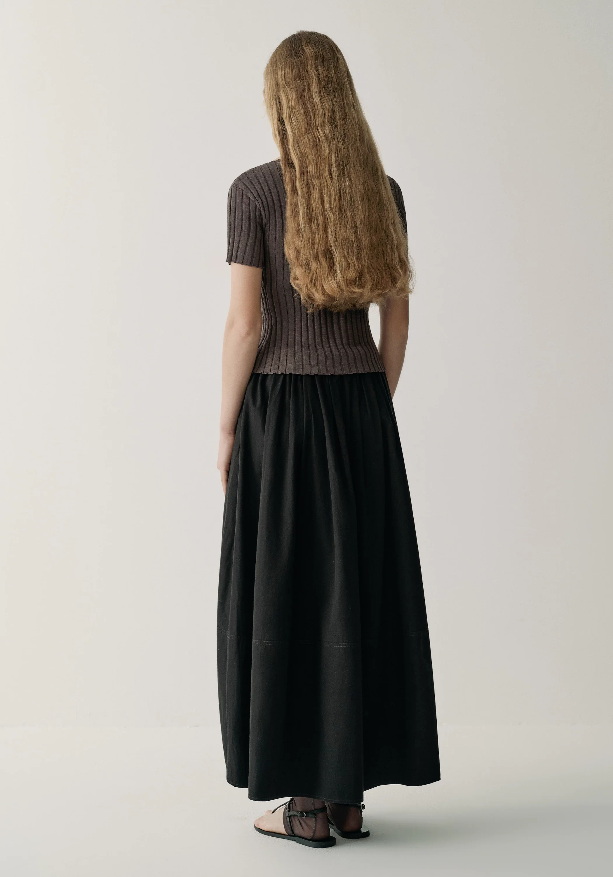 Short-sleeved Ribbed Cardigan - Image 5