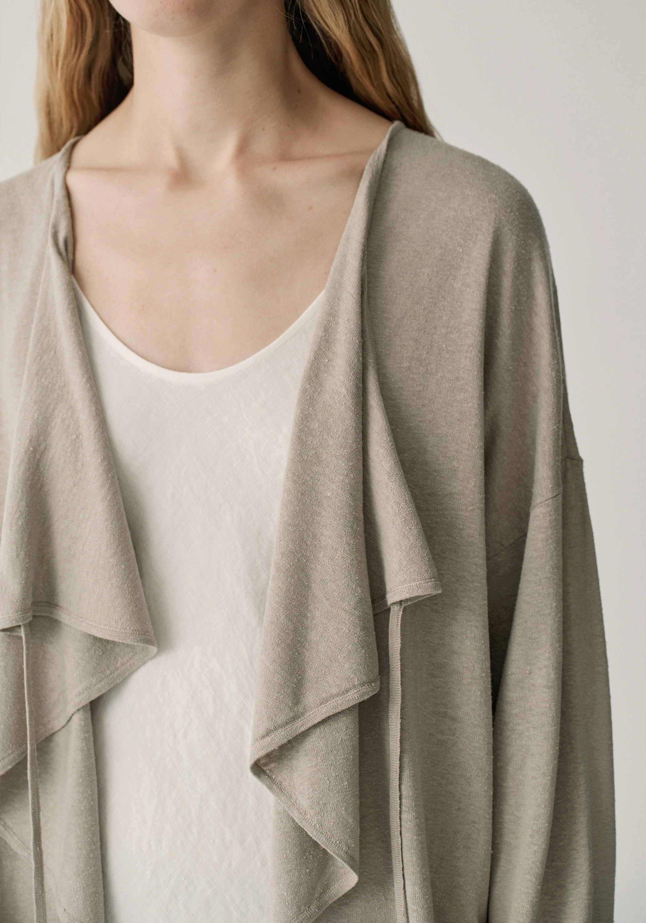 Tulip Silk Cardigan - Image 10