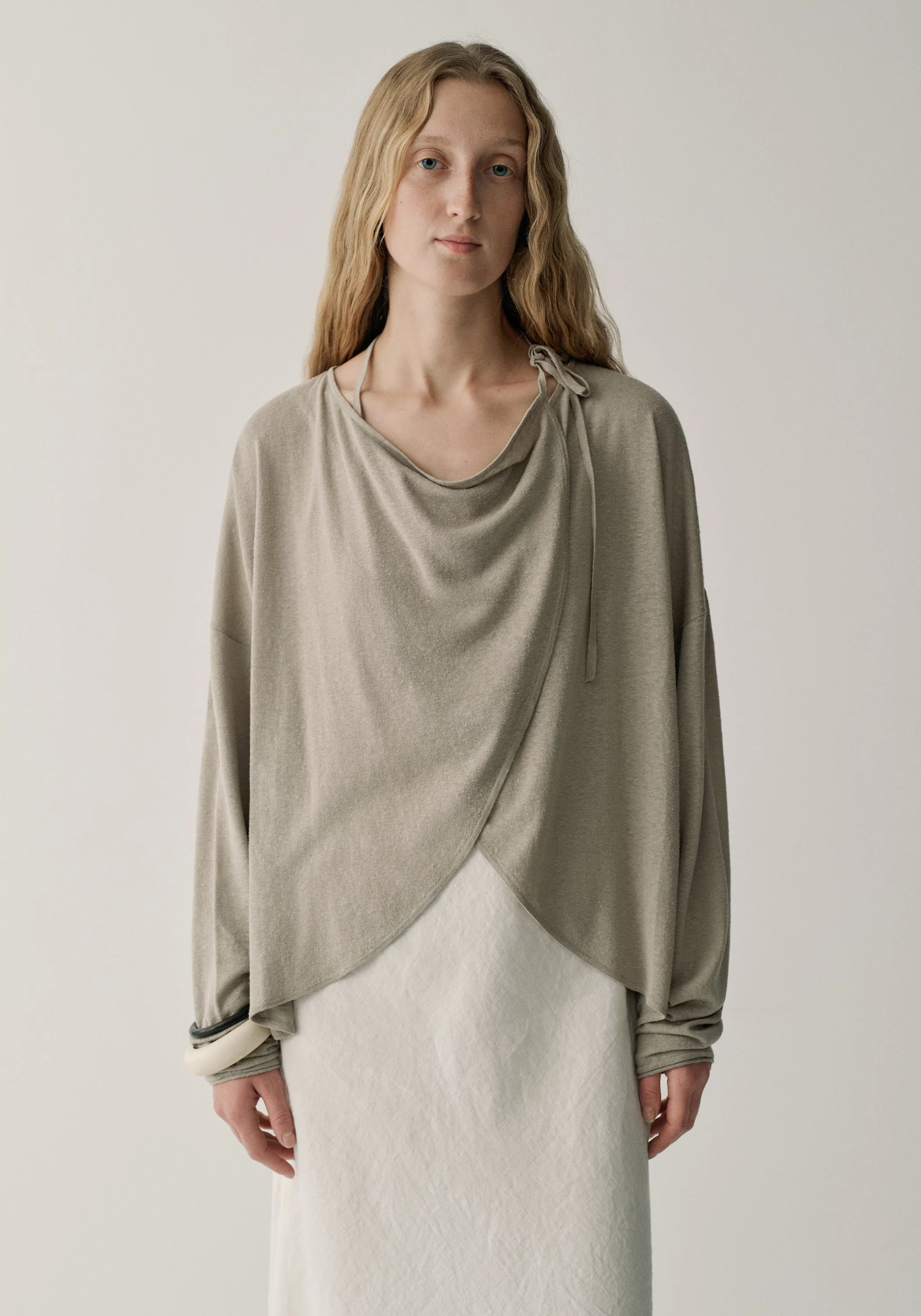 Tulip Silk Cardigan - Image 7