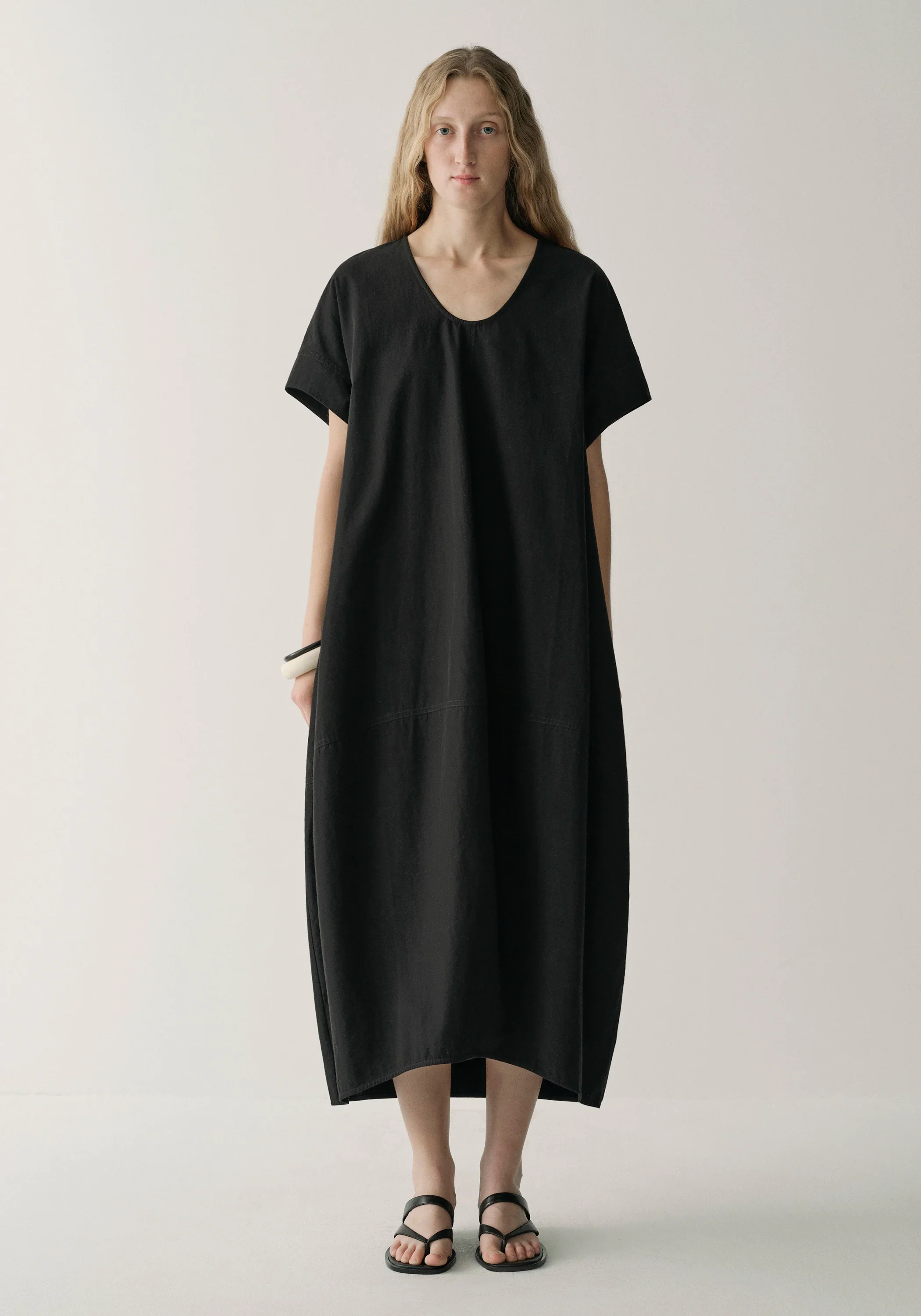 Cocoon U-neck Dress