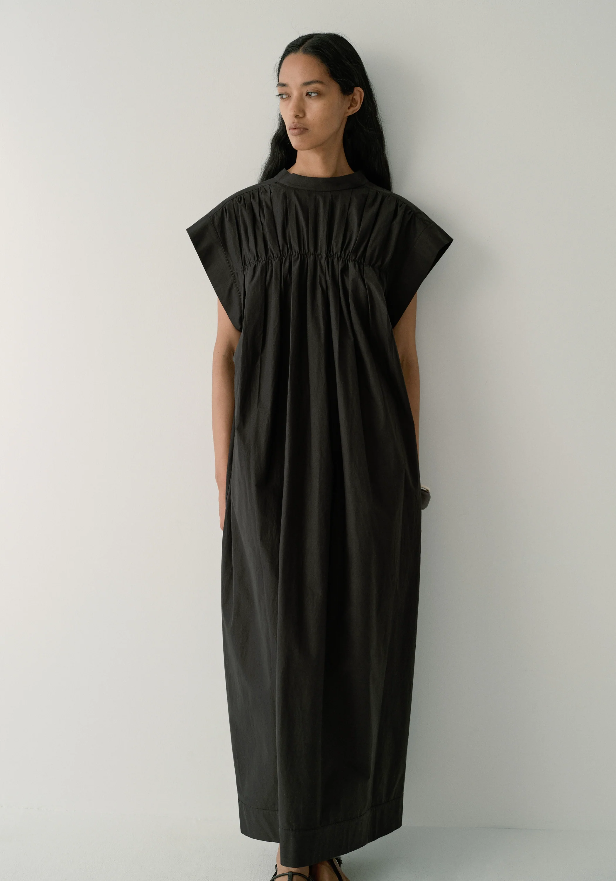 Two-way Pleated Dress - Image 20
