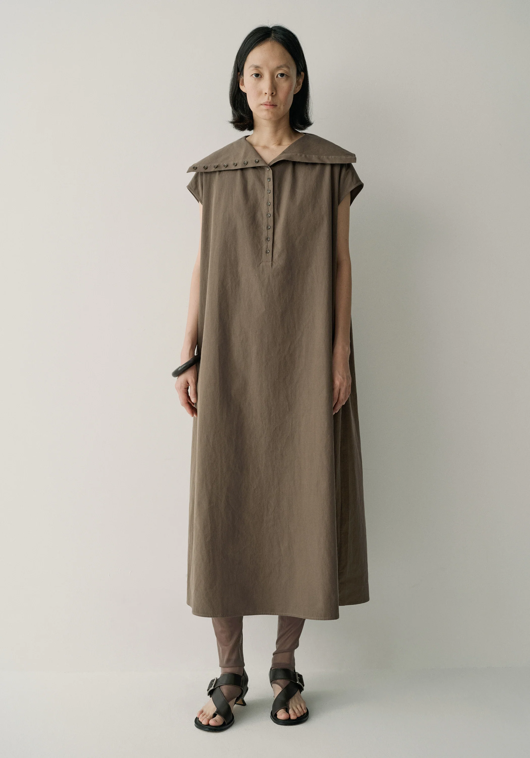 Wide-collar Buttoned Dress - Image 3