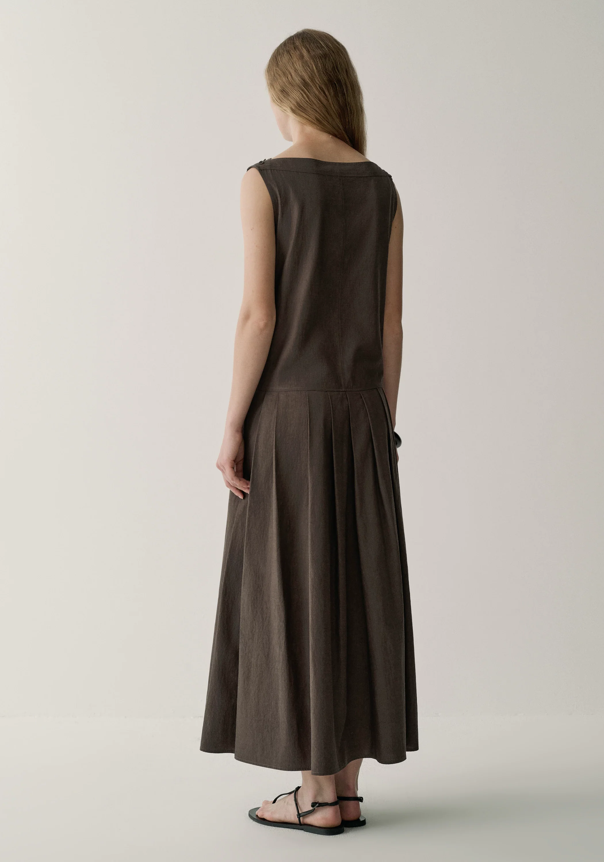 Button-detail Sleeveless Dress - Image 5