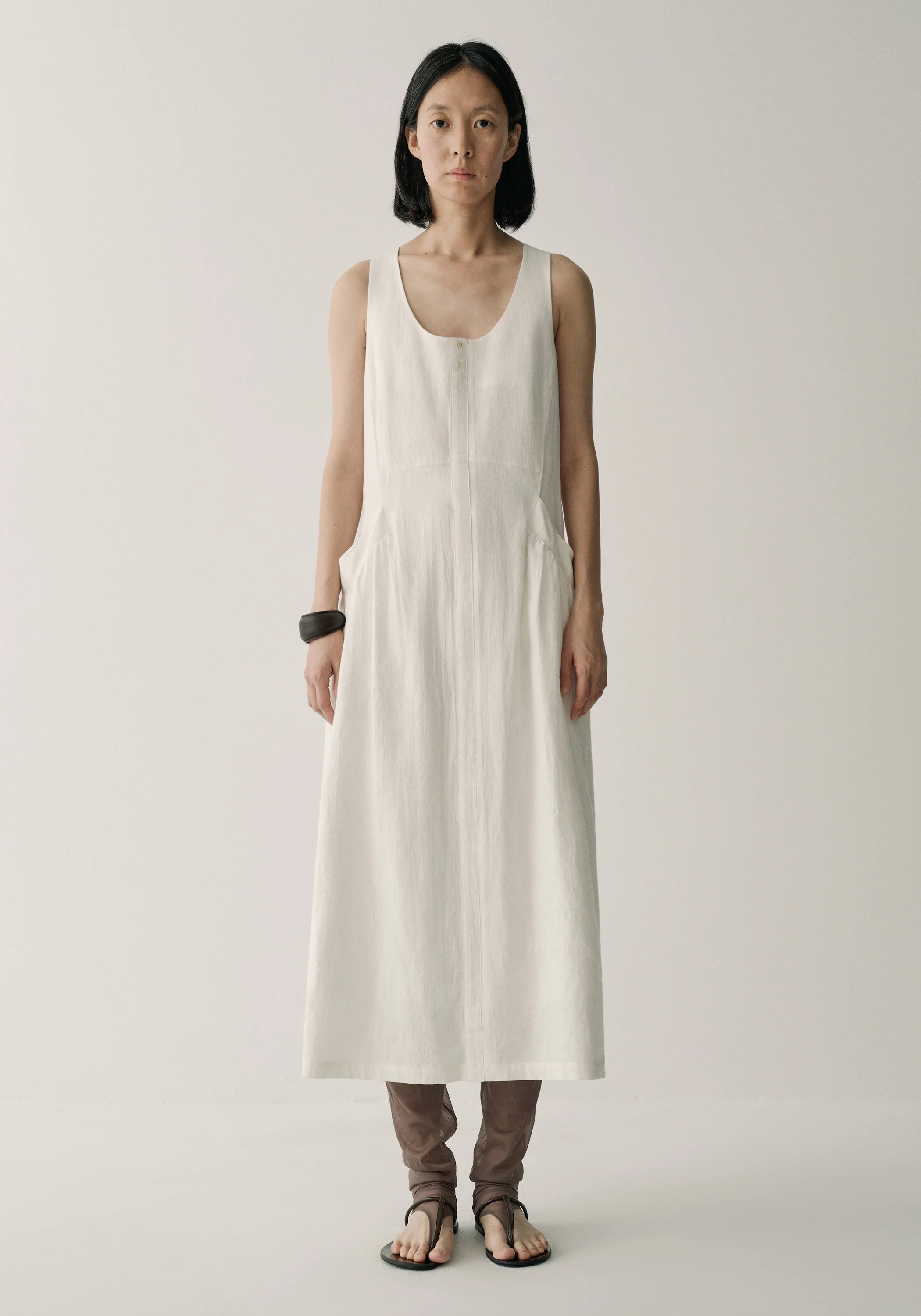 Twist-knot Buttoned Dress - Image 9