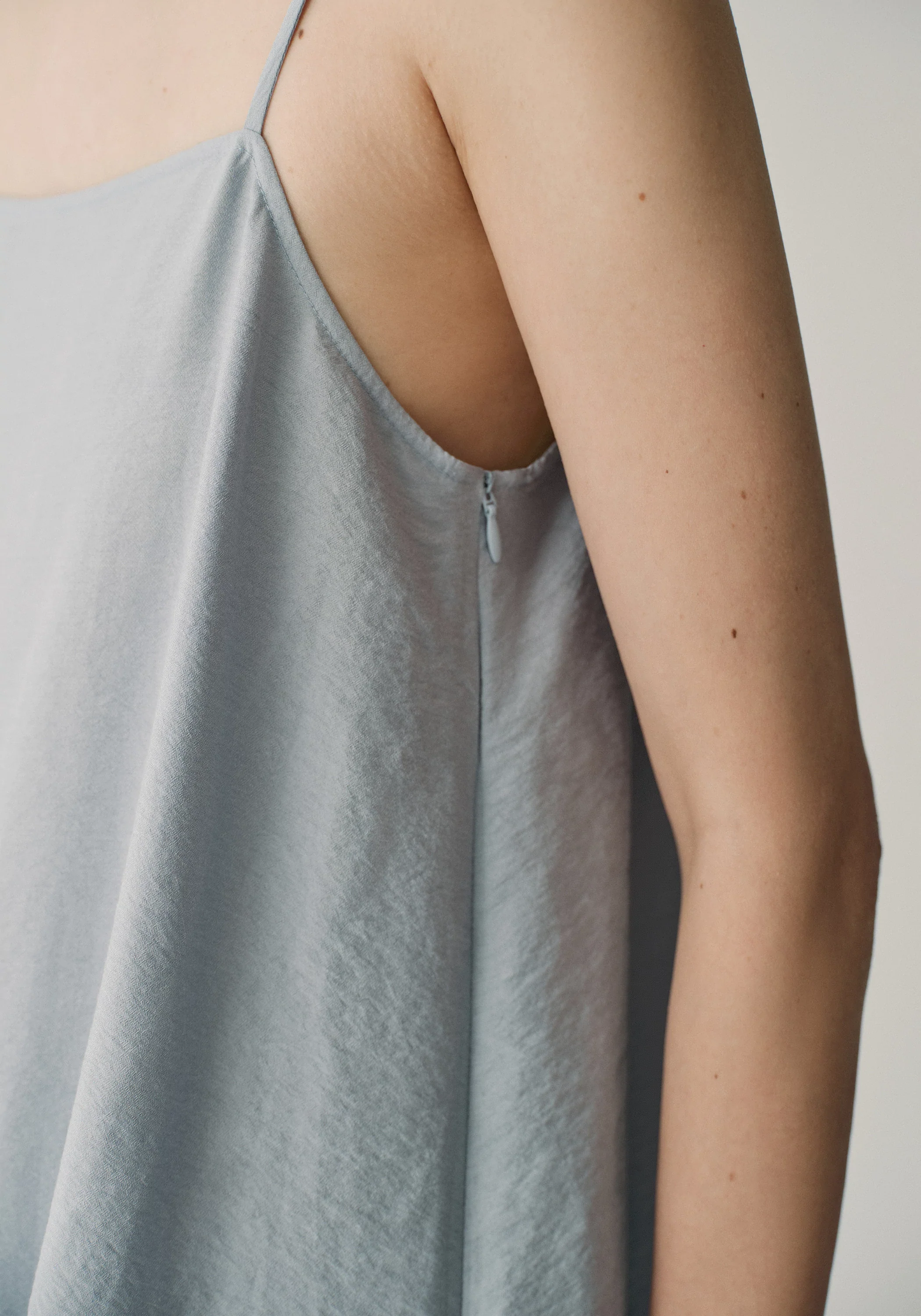 Twist-detail Dress - Image 13