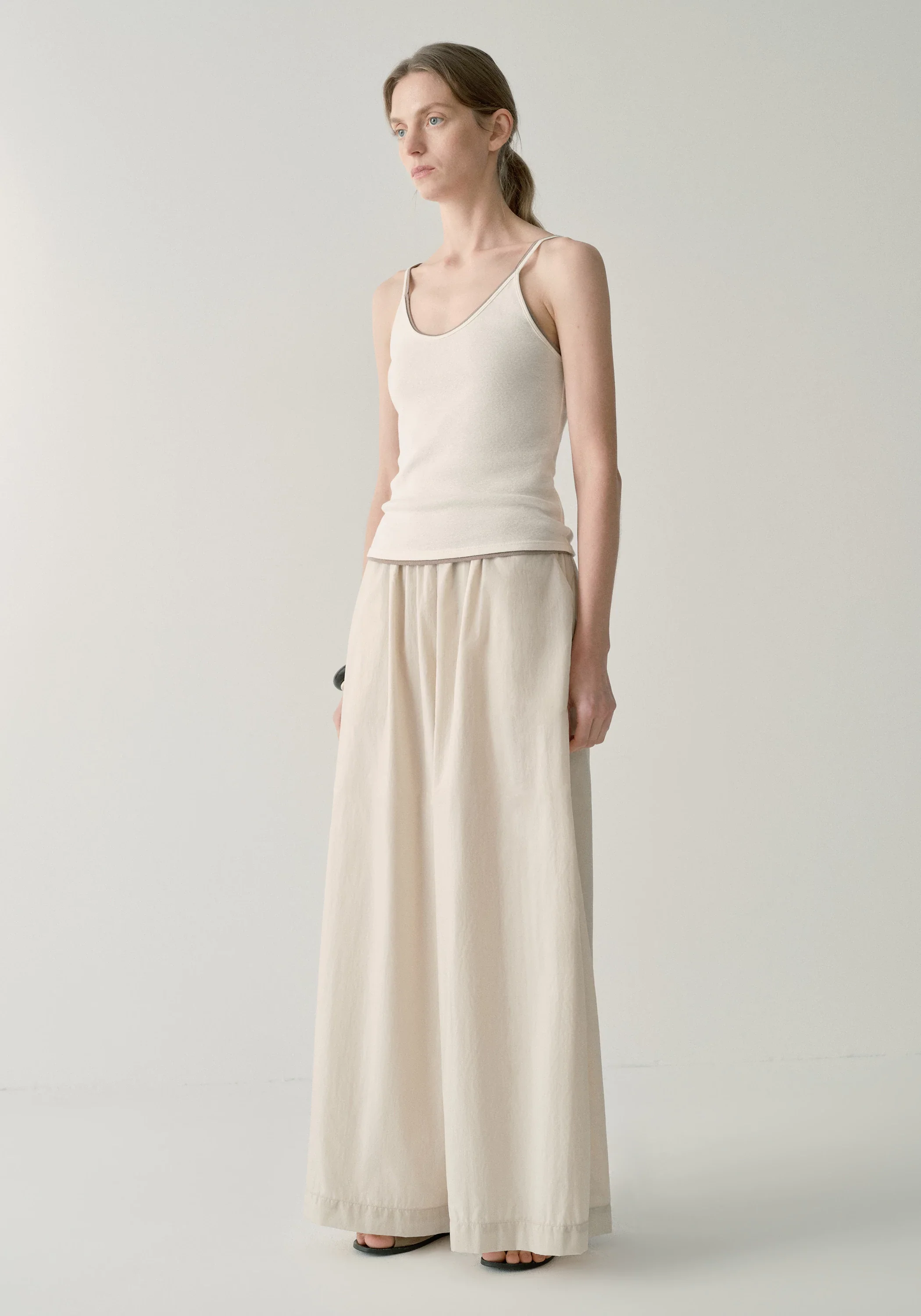 U-neck Cami Top - Image 12