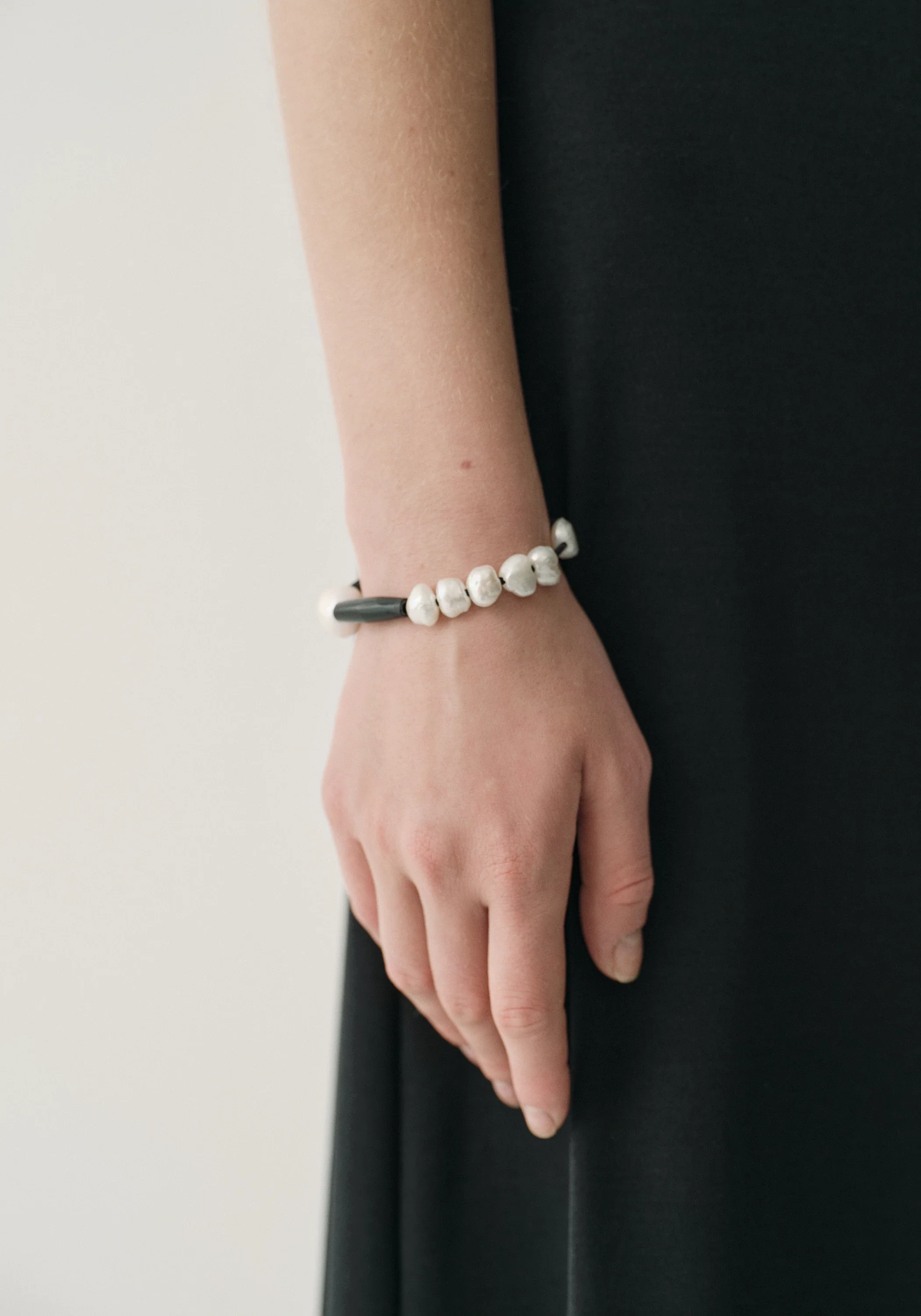 Handwoven Pearl Bracelet - Image 10