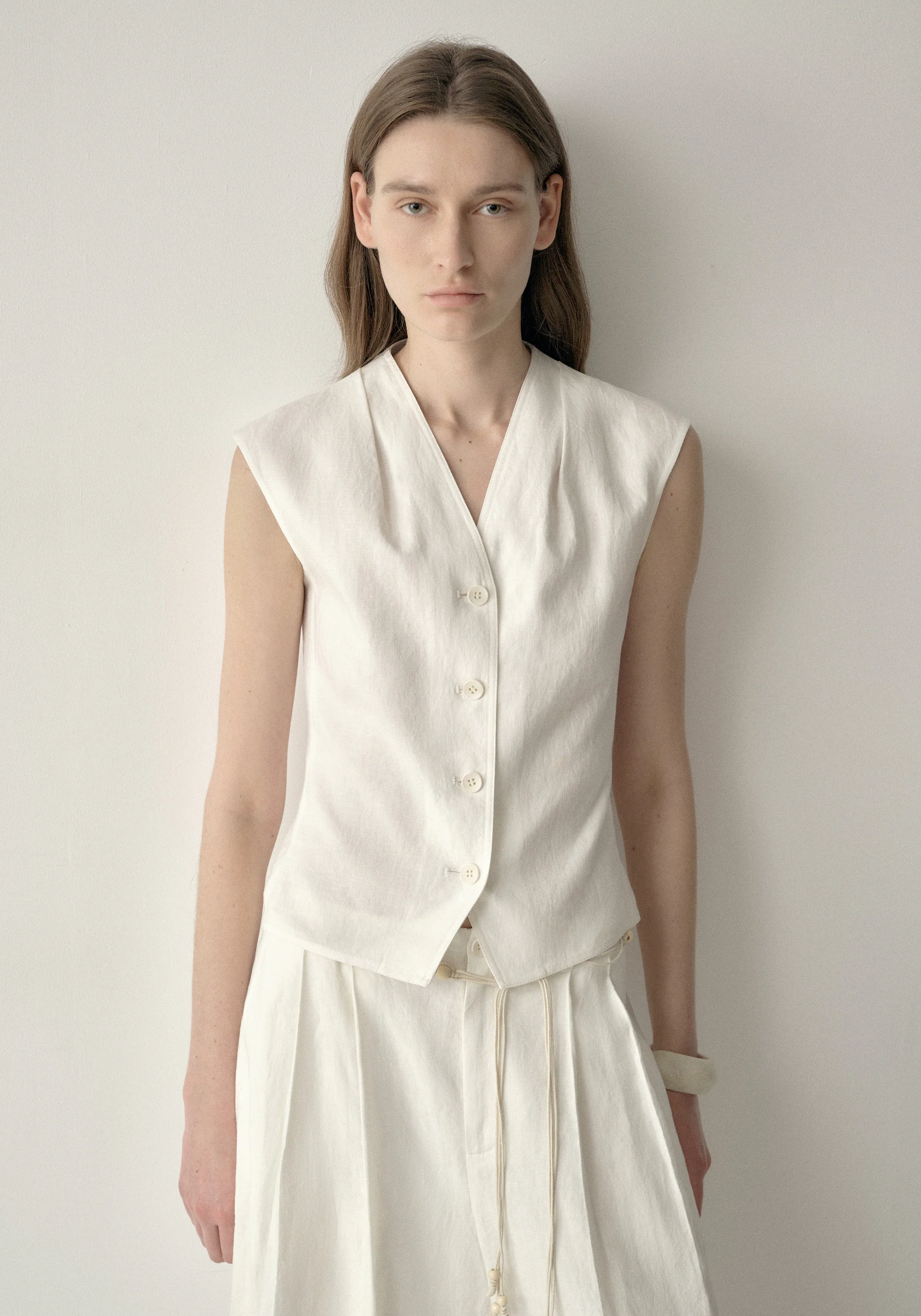 Tailored Linen Vest - Image 10