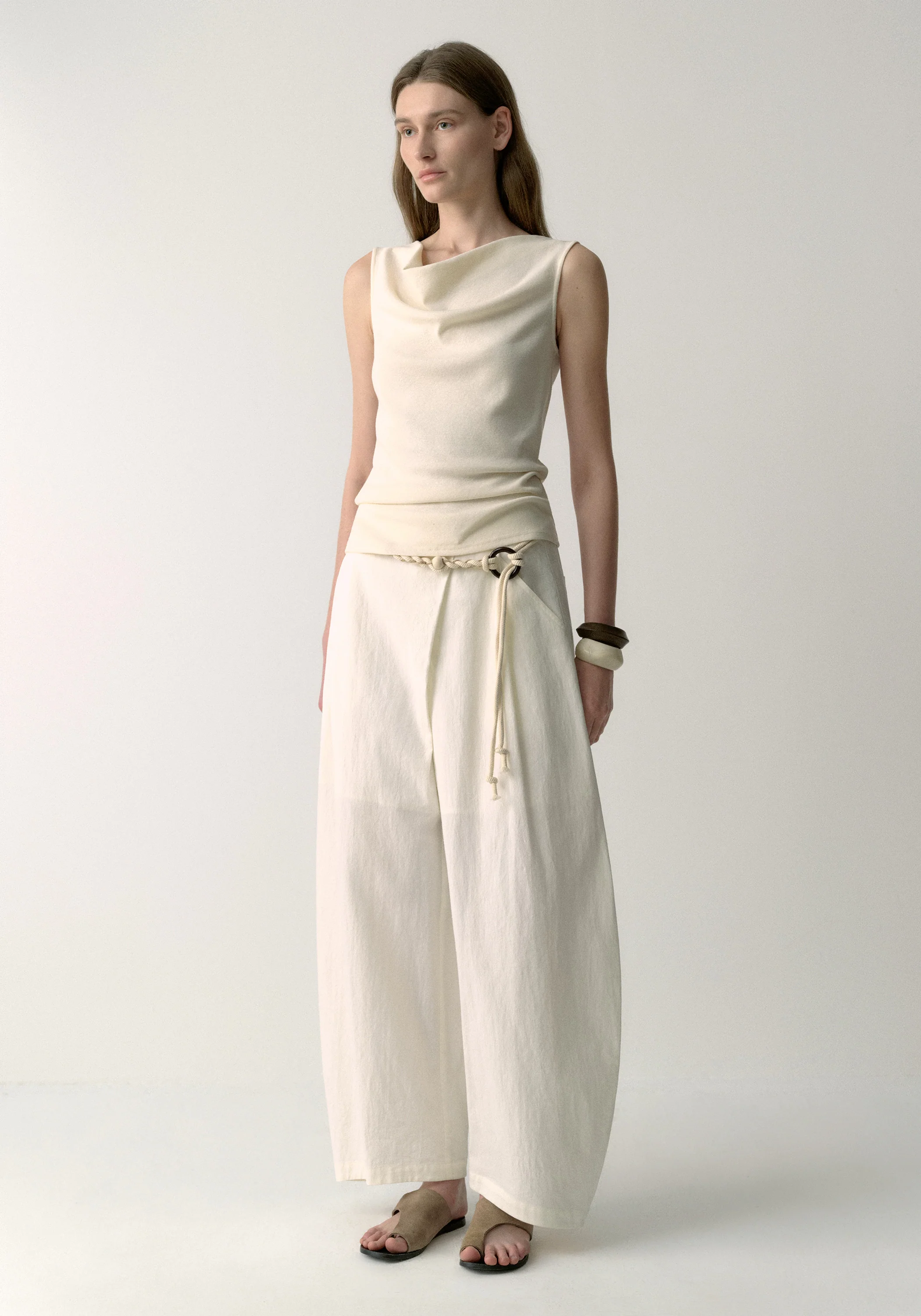 Asymmetric Cropped Pants - Image 18
