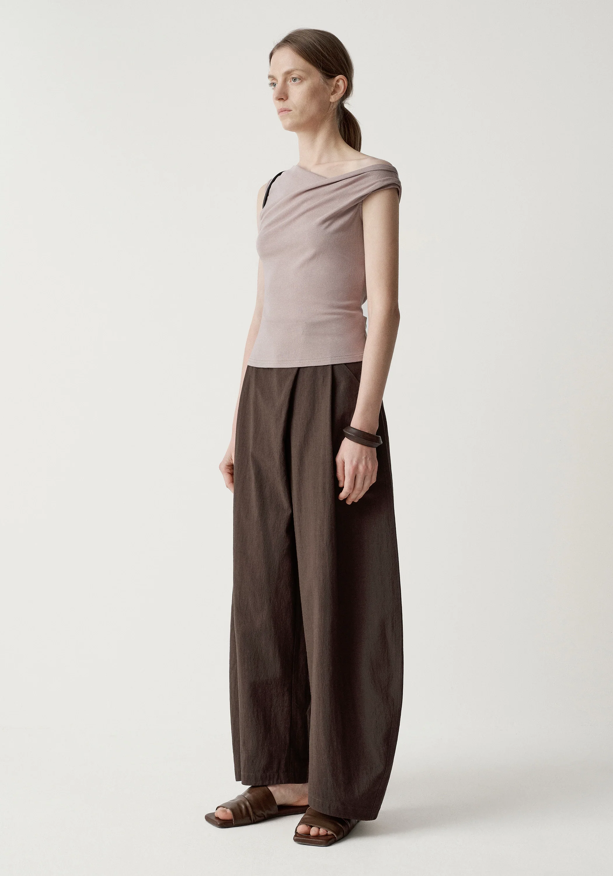 Asymmetric Cropped Pants - Image 4