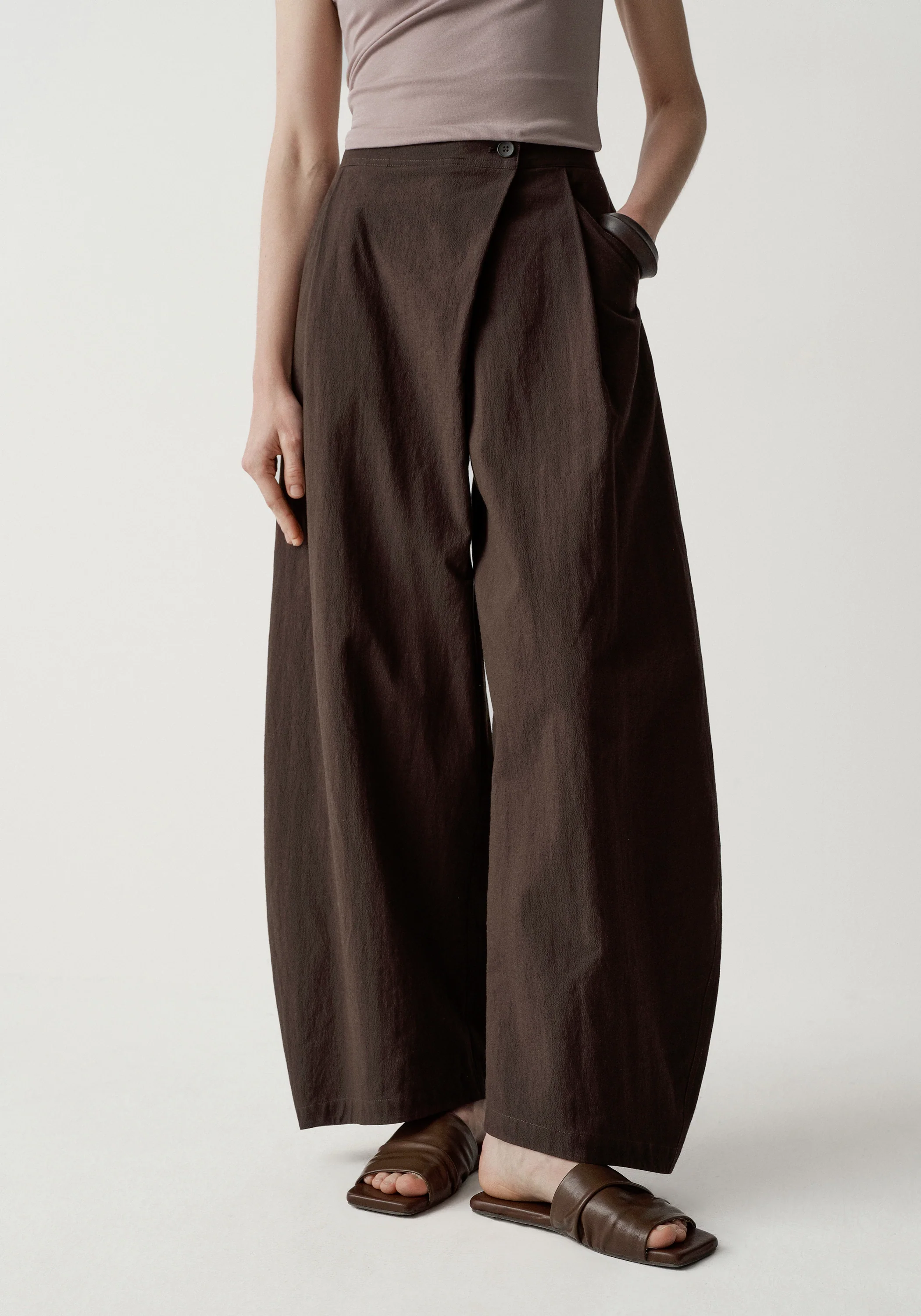 Asymmetric Cropped Pants - Image 7