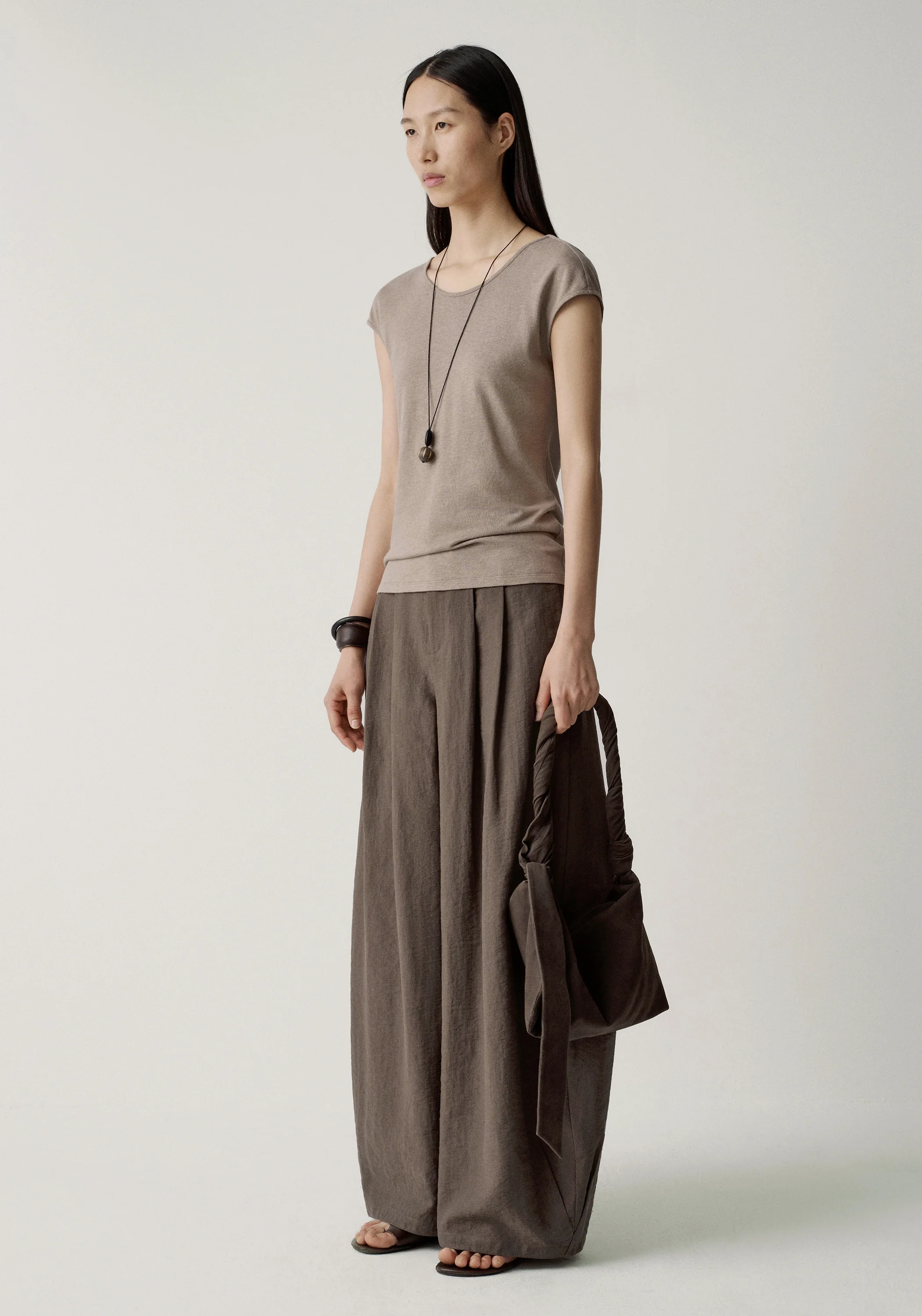 Pleated Wide-leg Pants - Image 4