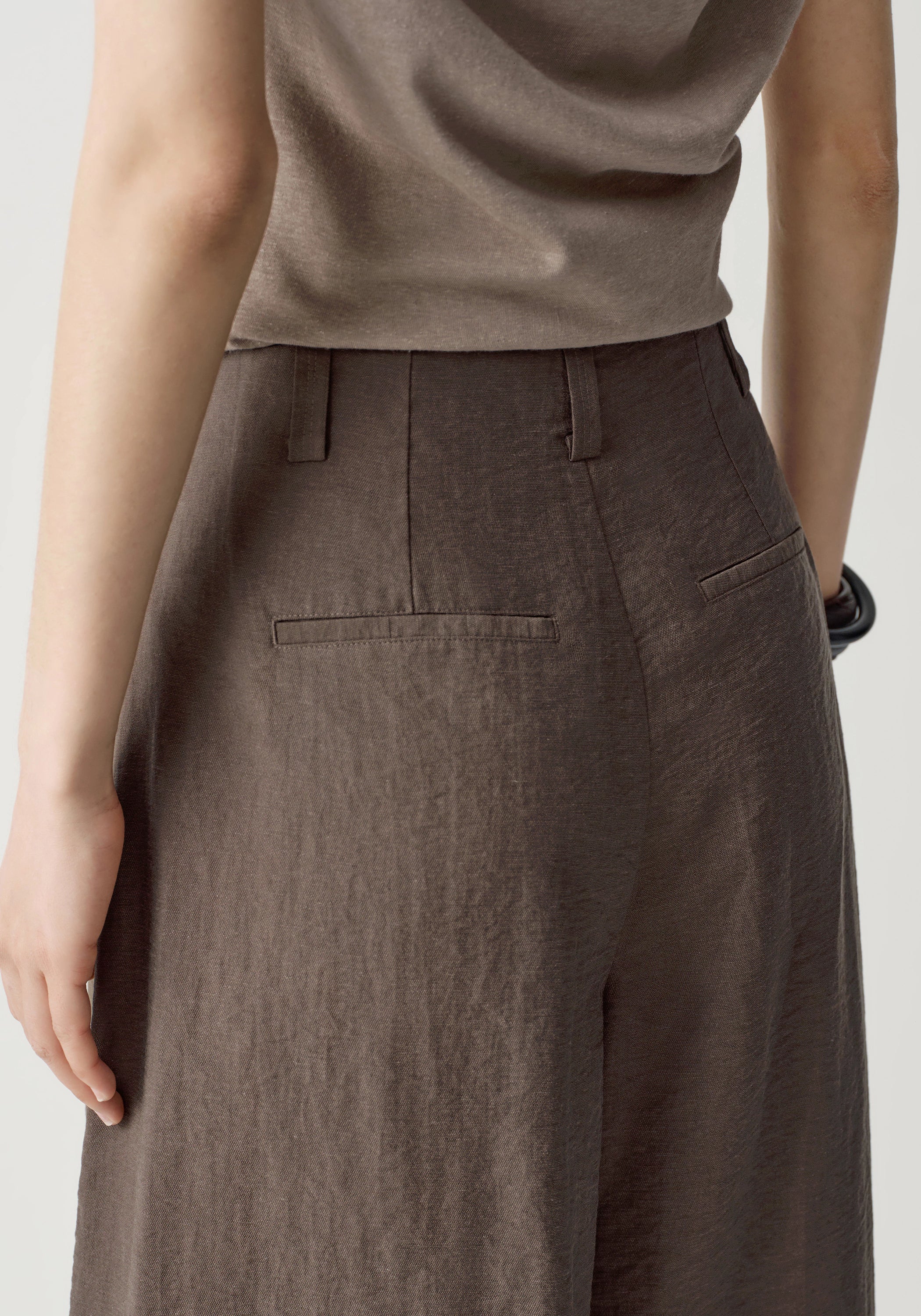 Pleated Wide-leg Pants - Image 9
