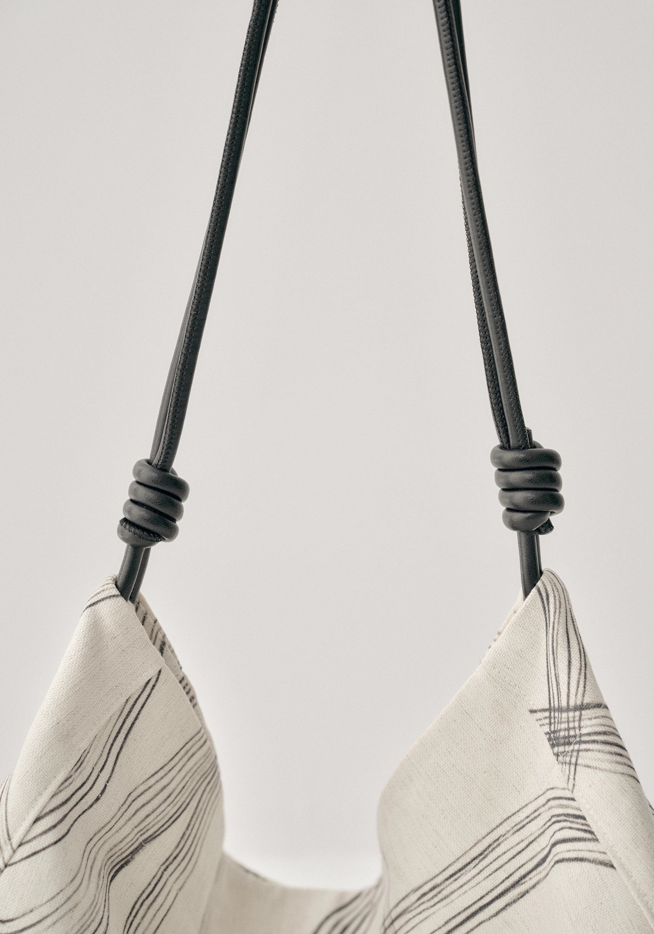 Print Shoulder Bag - Image 3