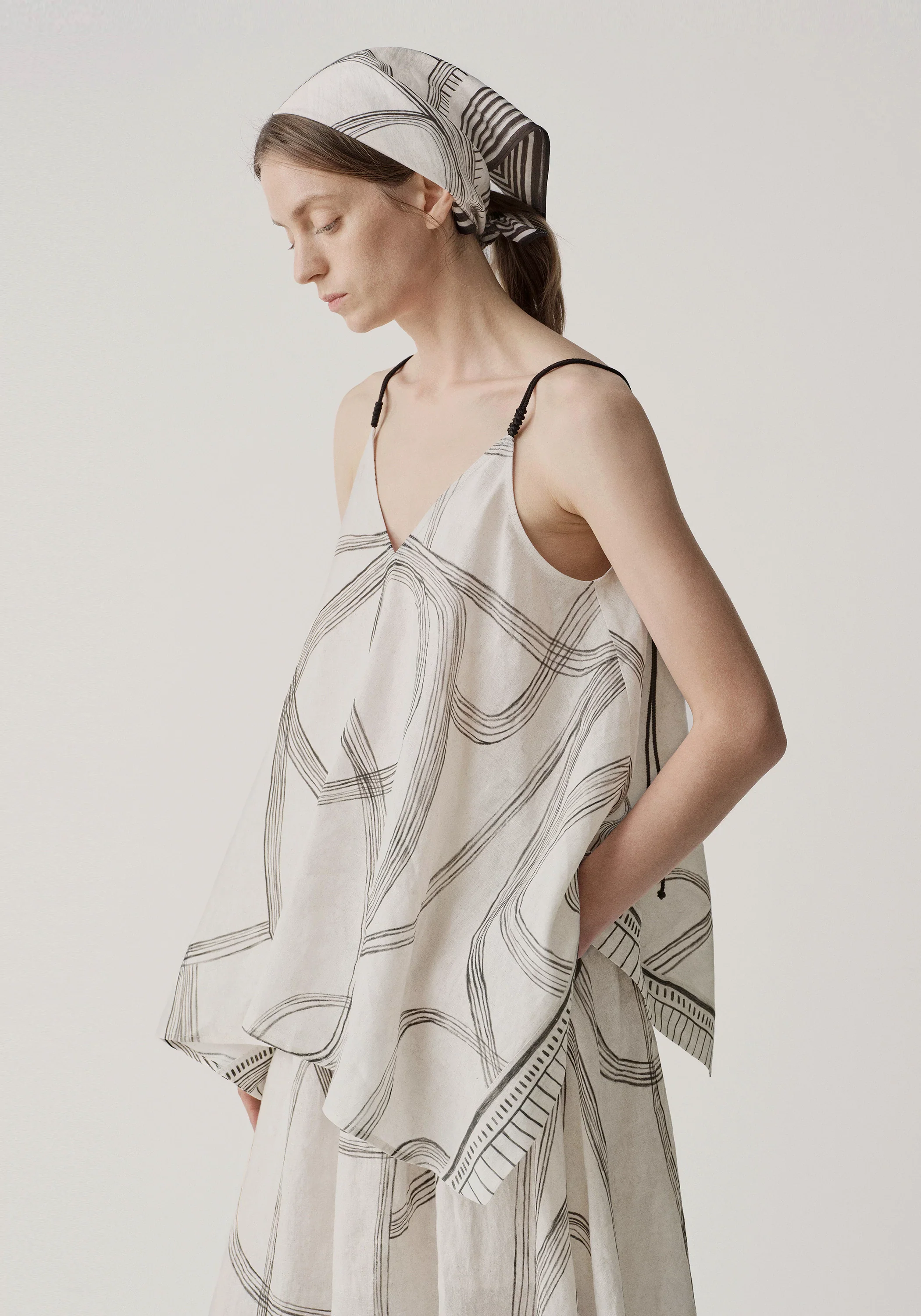 Print Square Scarf - Image 6