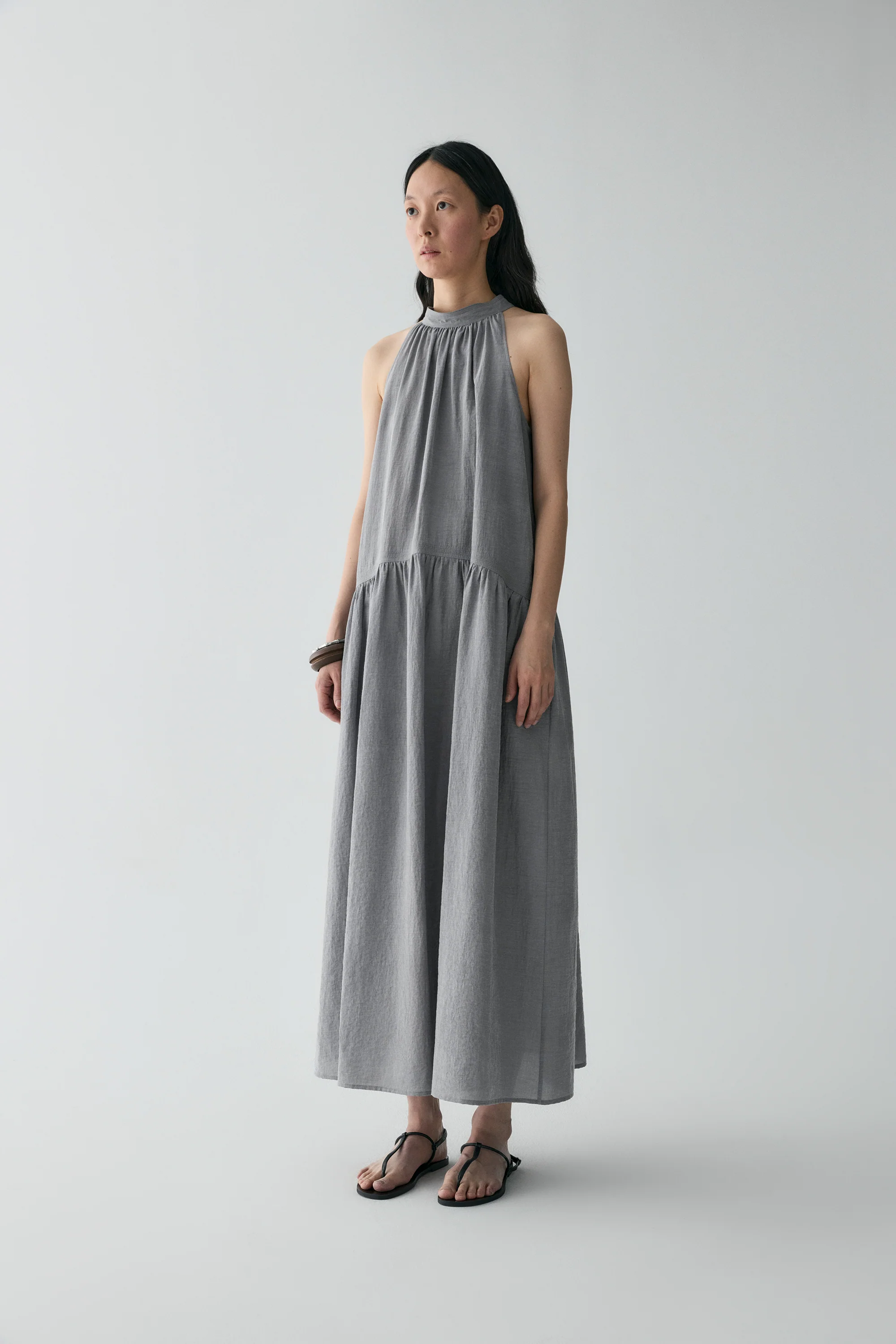 Gathered Halterneck Linen Dress - Image 18