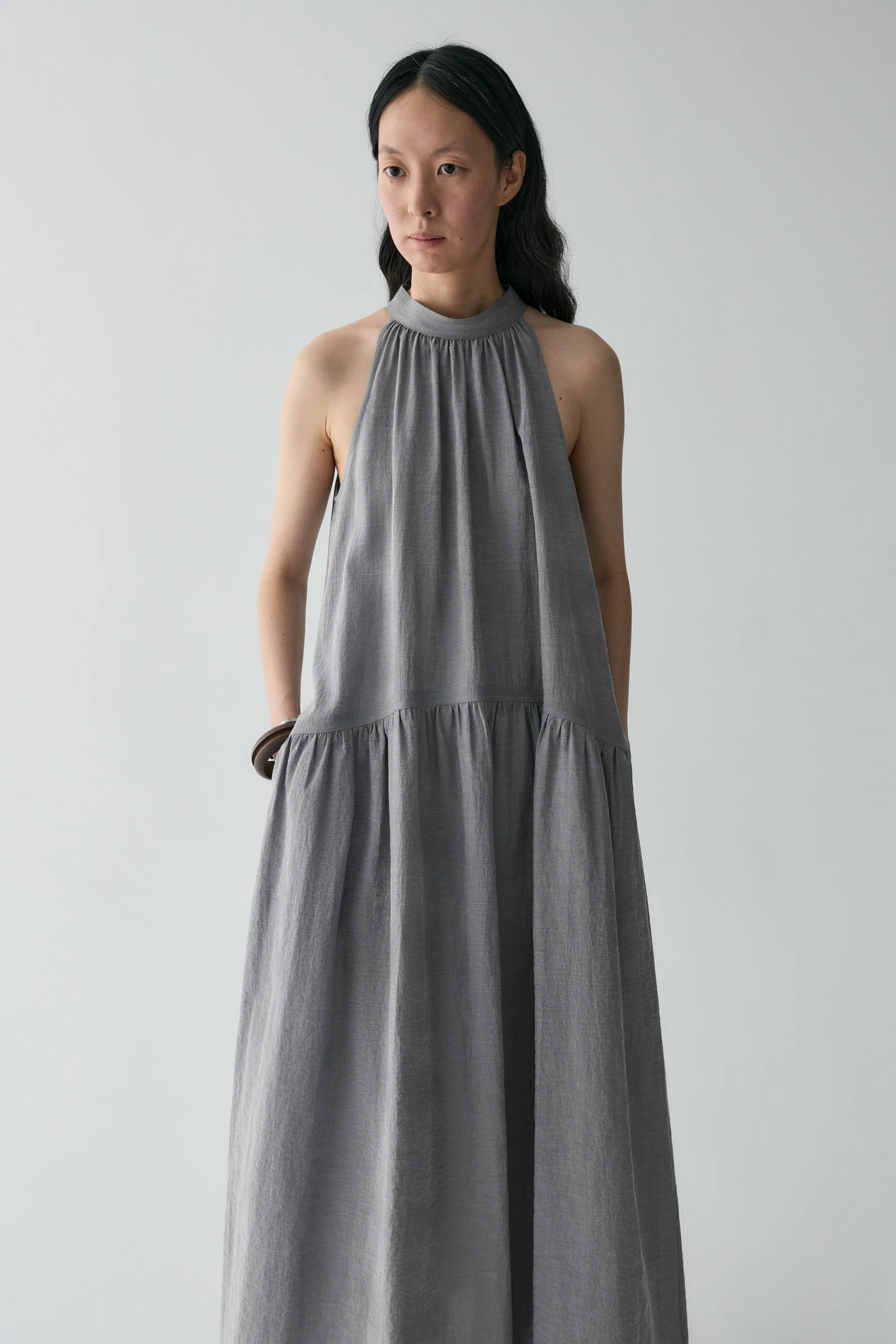 Gathered Halterneck Linen Dress - Image 20