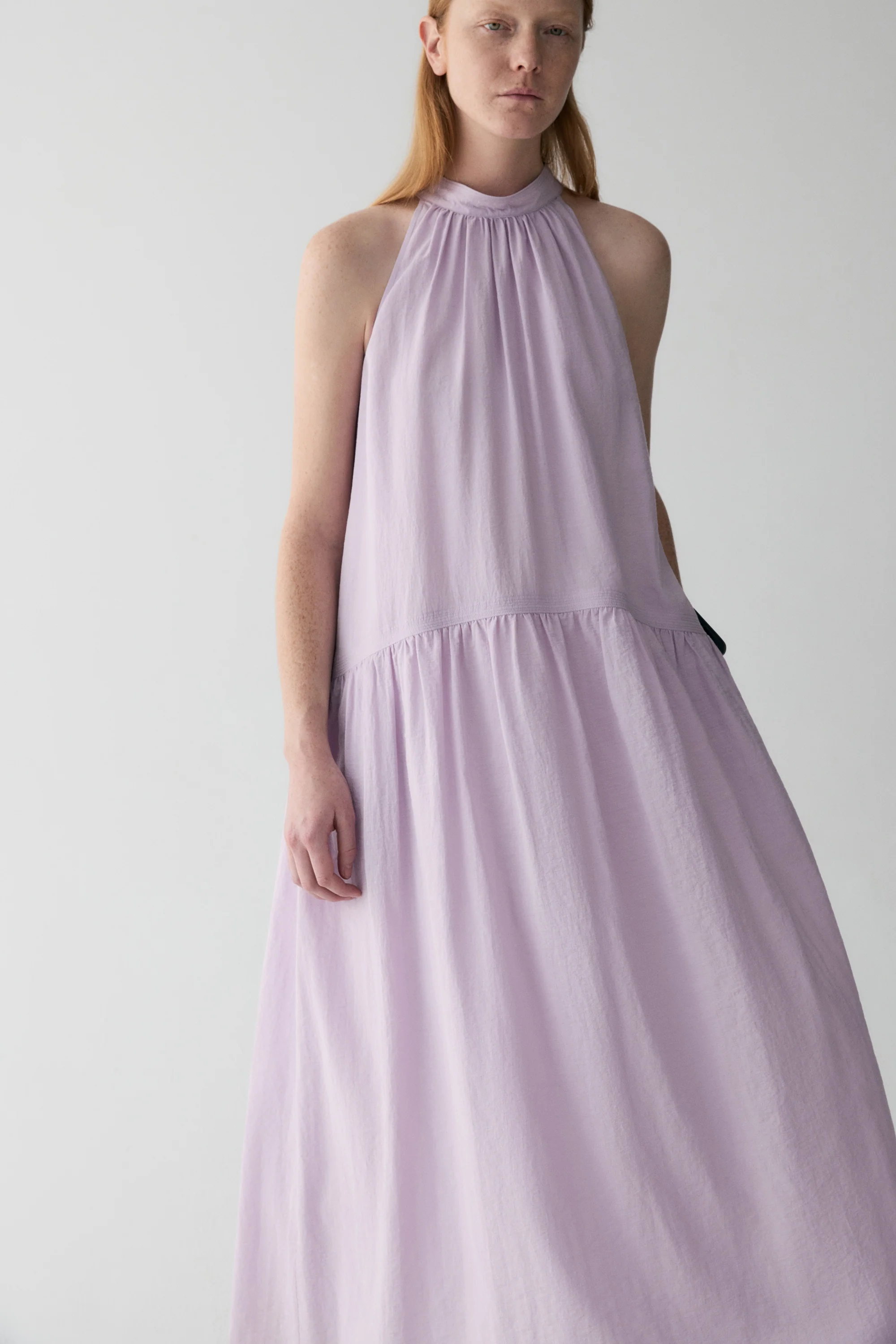 Gathered Halterneck Linen Dress - Image 8