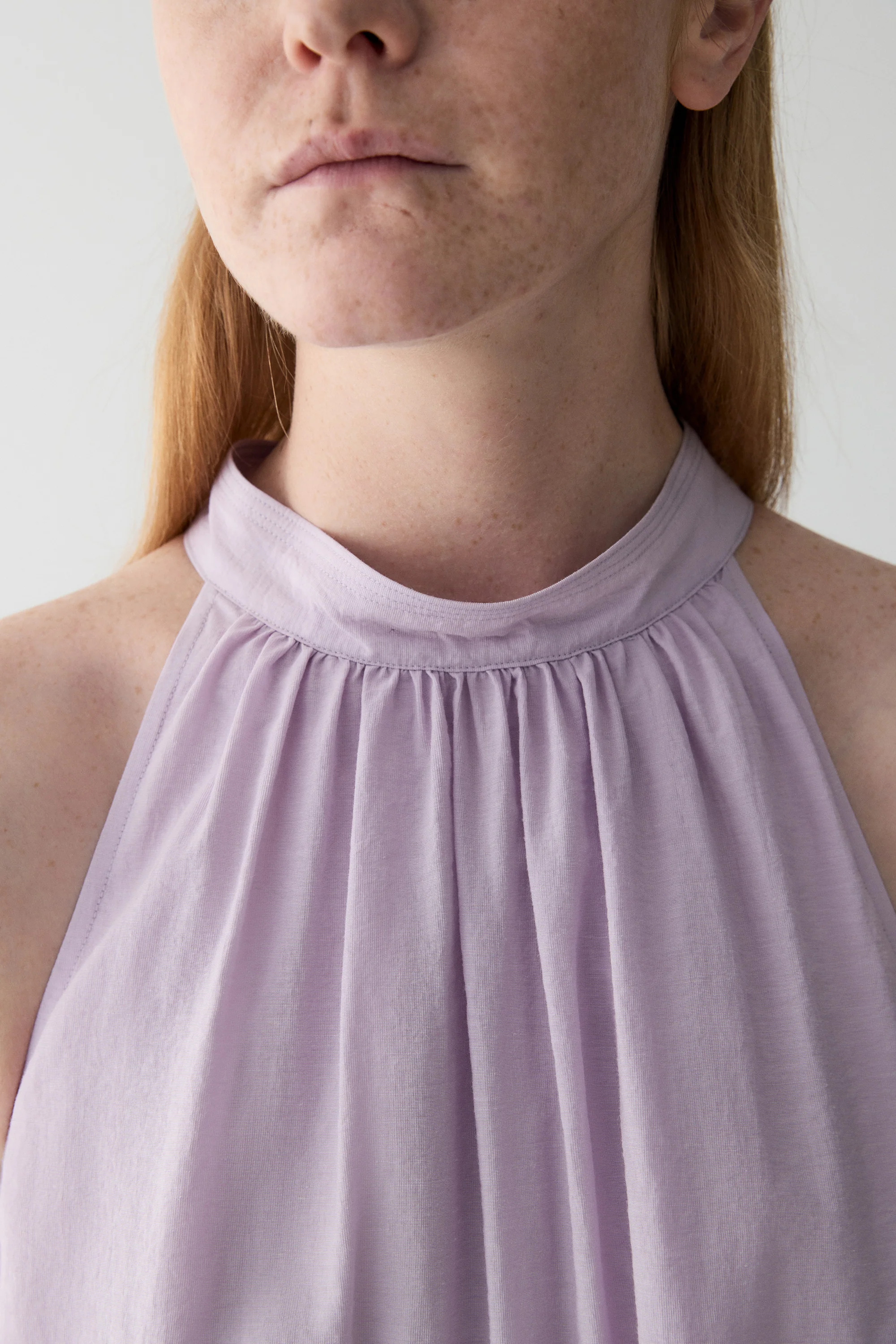 Gathered Halterneck Linen Dress - Image 9